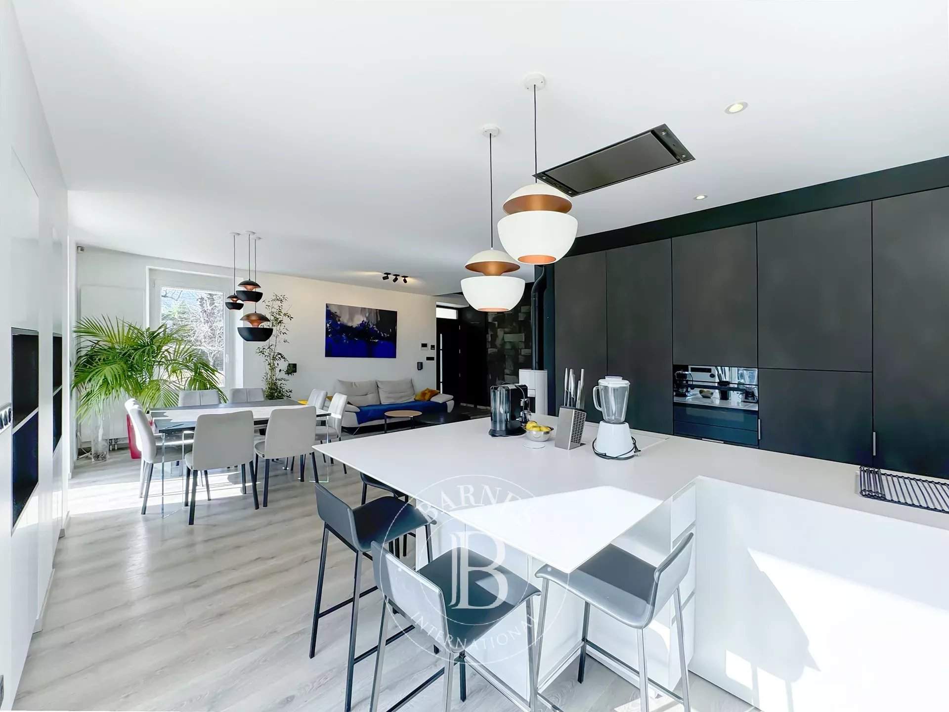 Aix-les-Bains  - Maison 8 Pi&egrave;ces 5 Chambres - picture 7