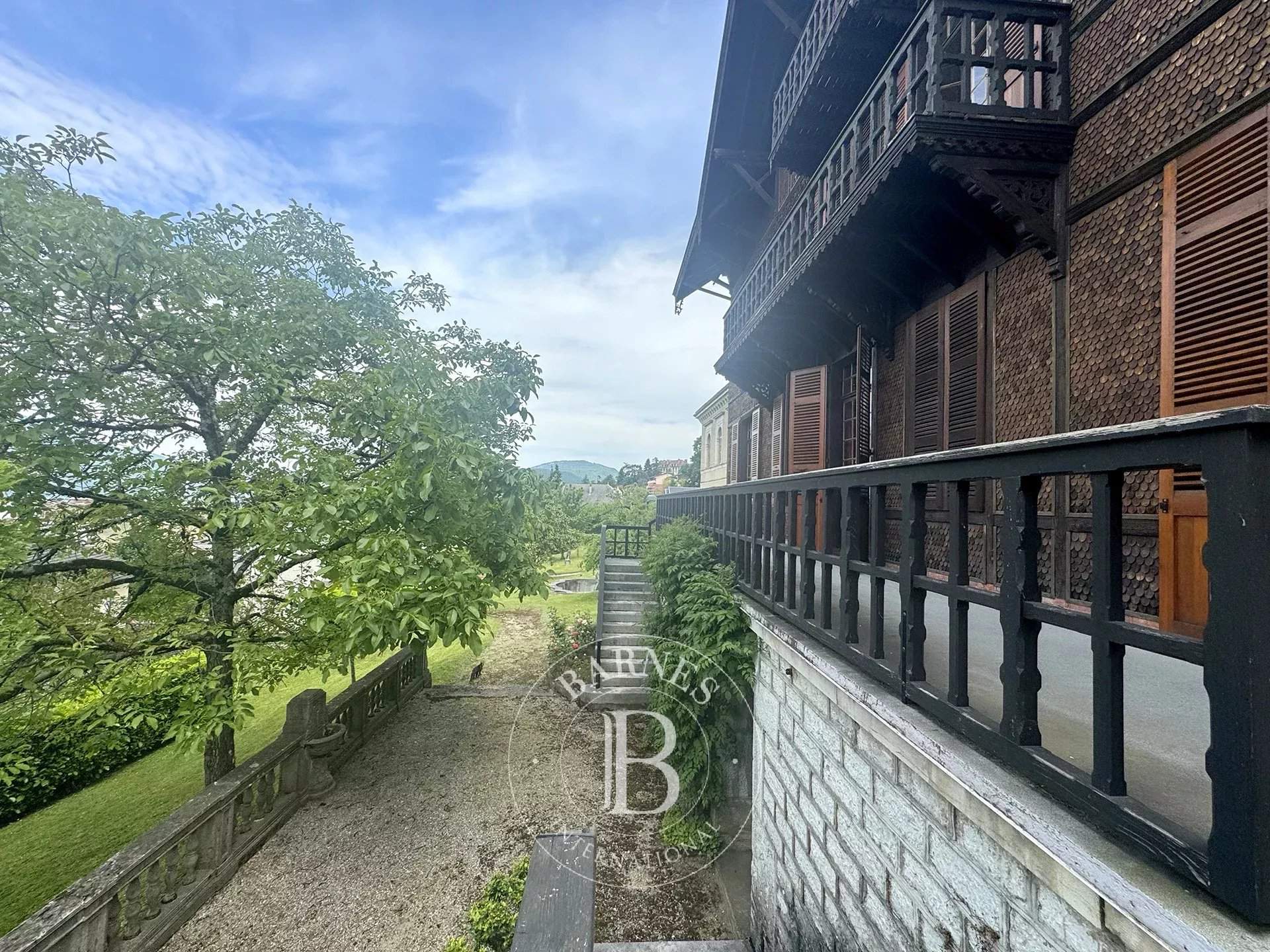 Aix-les-Bains  - Propriété 12 Pi&egrave;ces 10 Chambres - picture 11