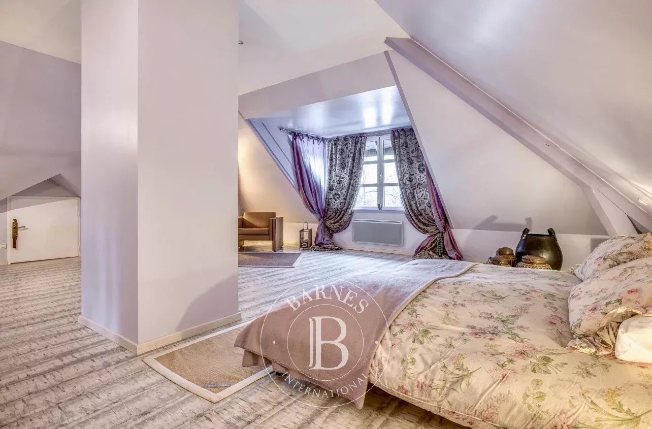 Chapeiry  - Finca 12 Cuartos 7 Habitaciones - picture 12