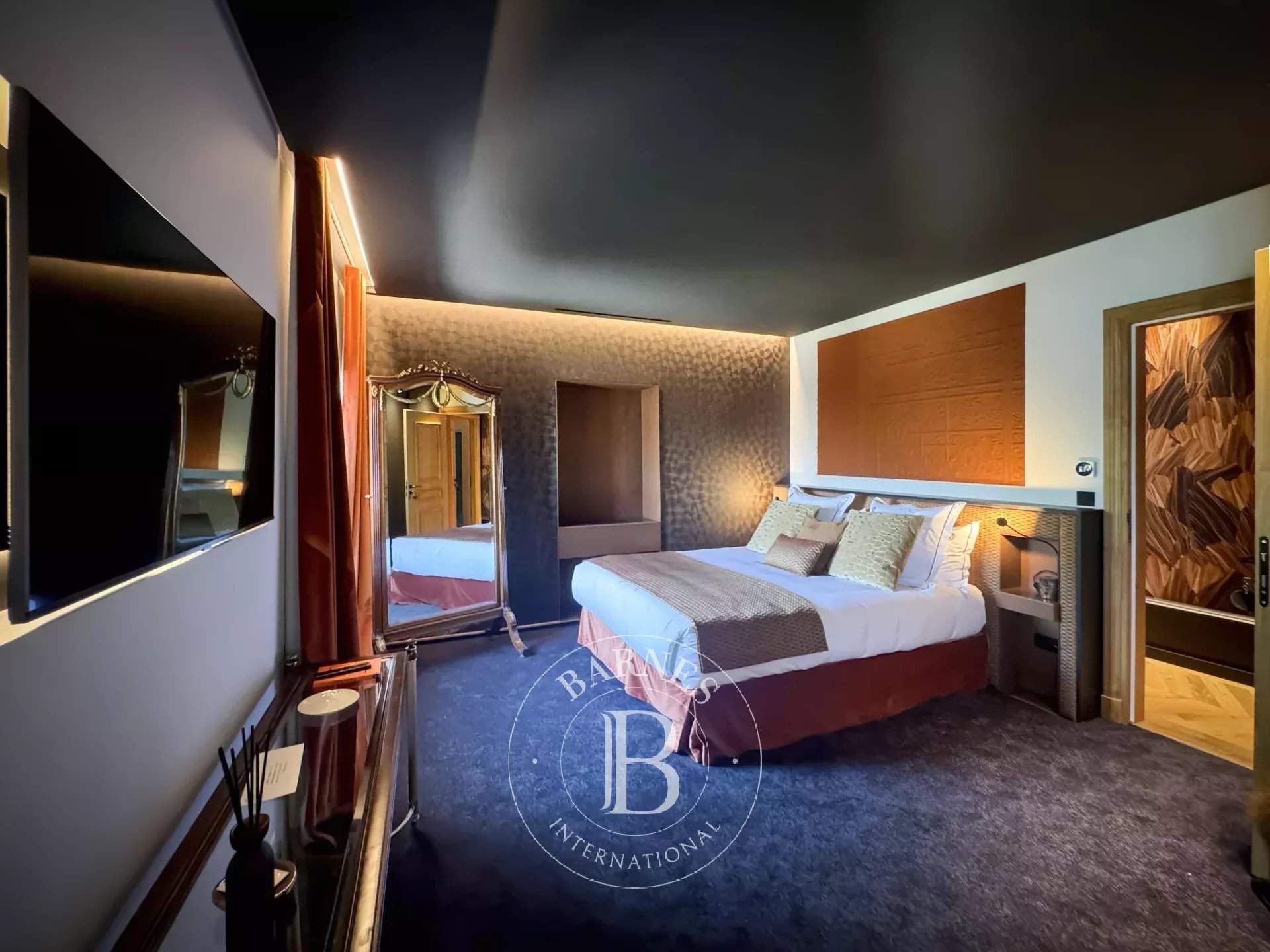 Chambéry  - Propriété 13 Pi&egrave;ces 7 Chambres - picture 20