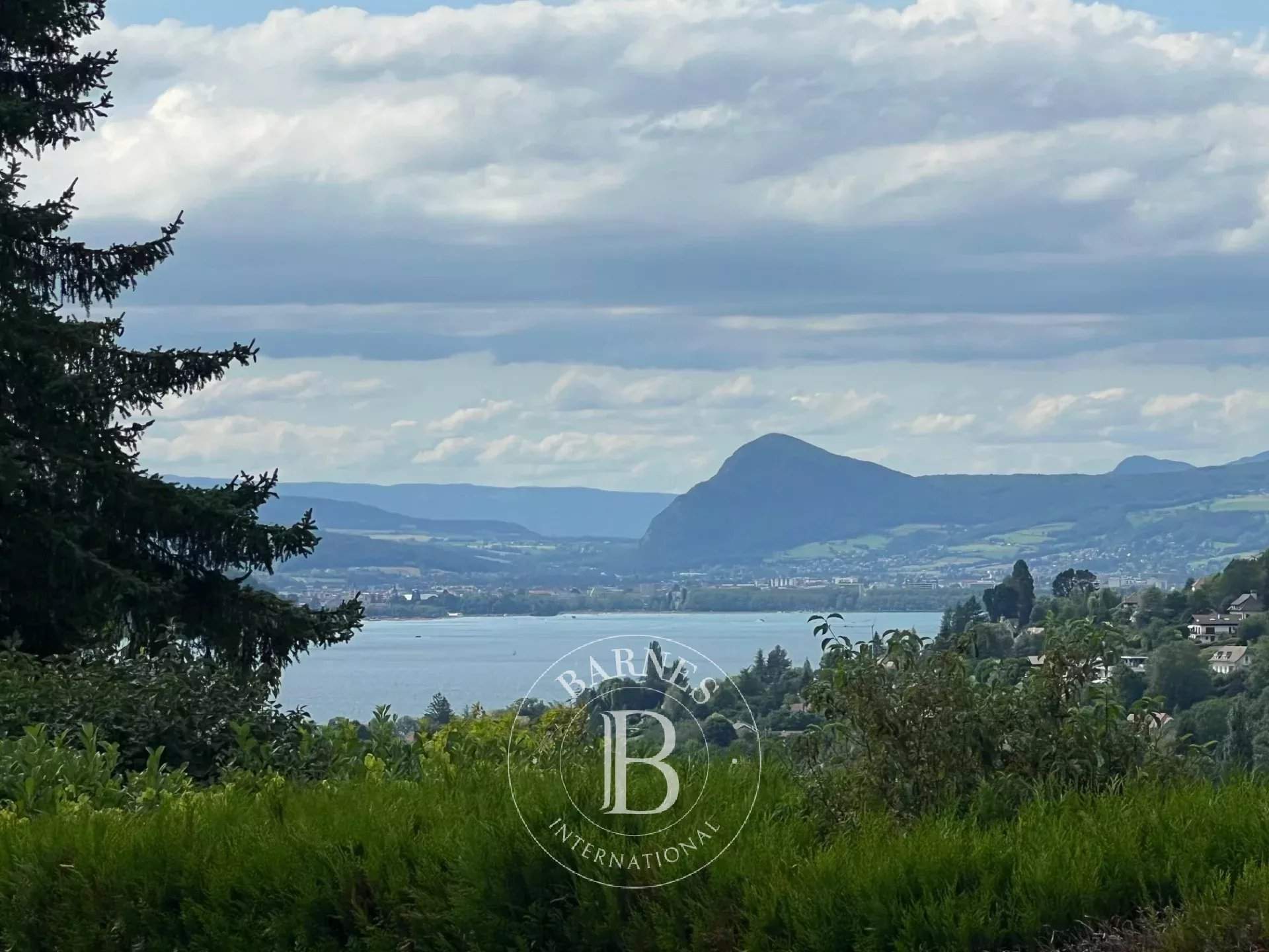 Menthon-Saint-Bernard  - Building land  - picture 1