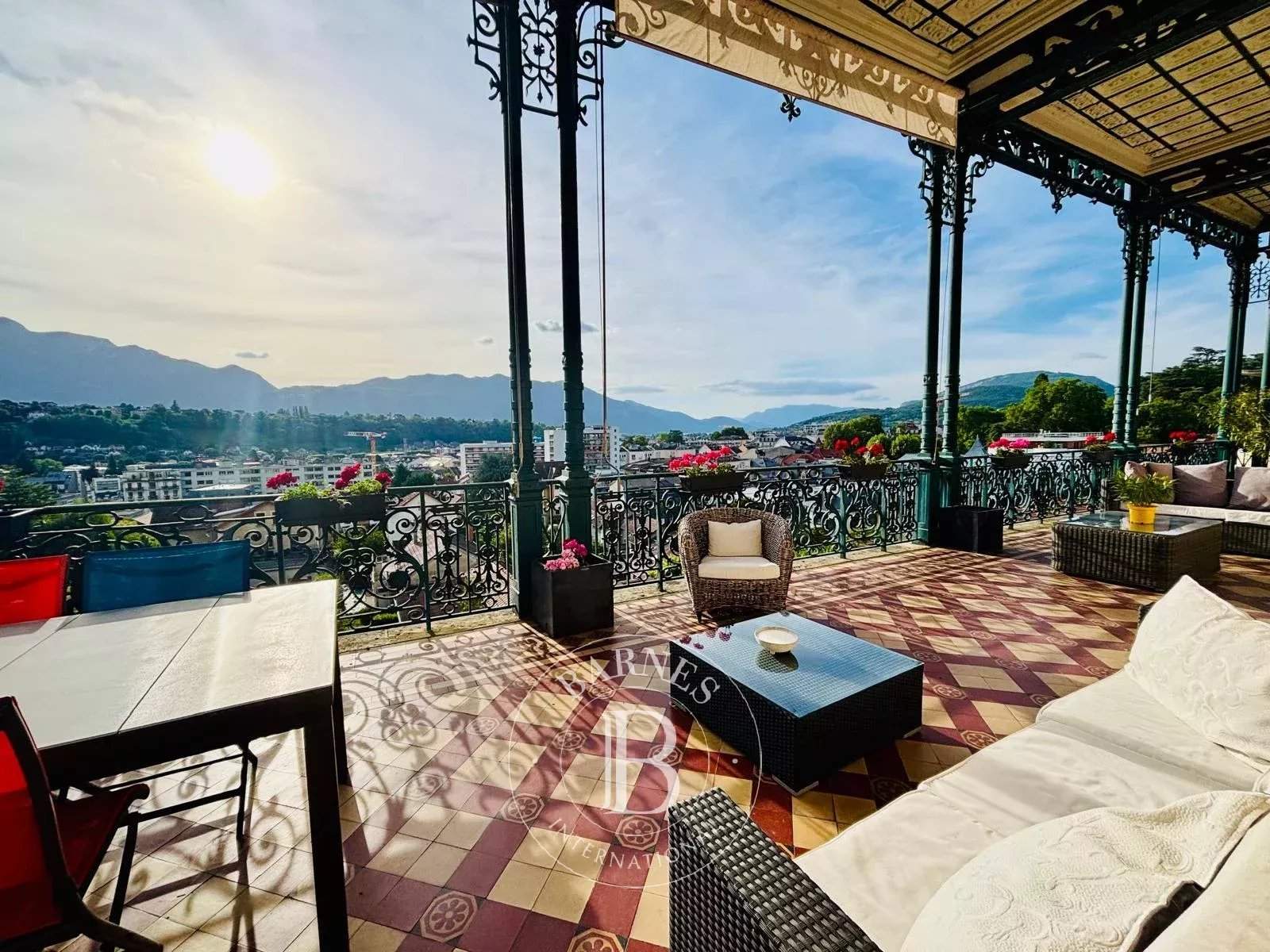 Aix-les-Bains  - Apartment 2 Bedrooms - picture 9