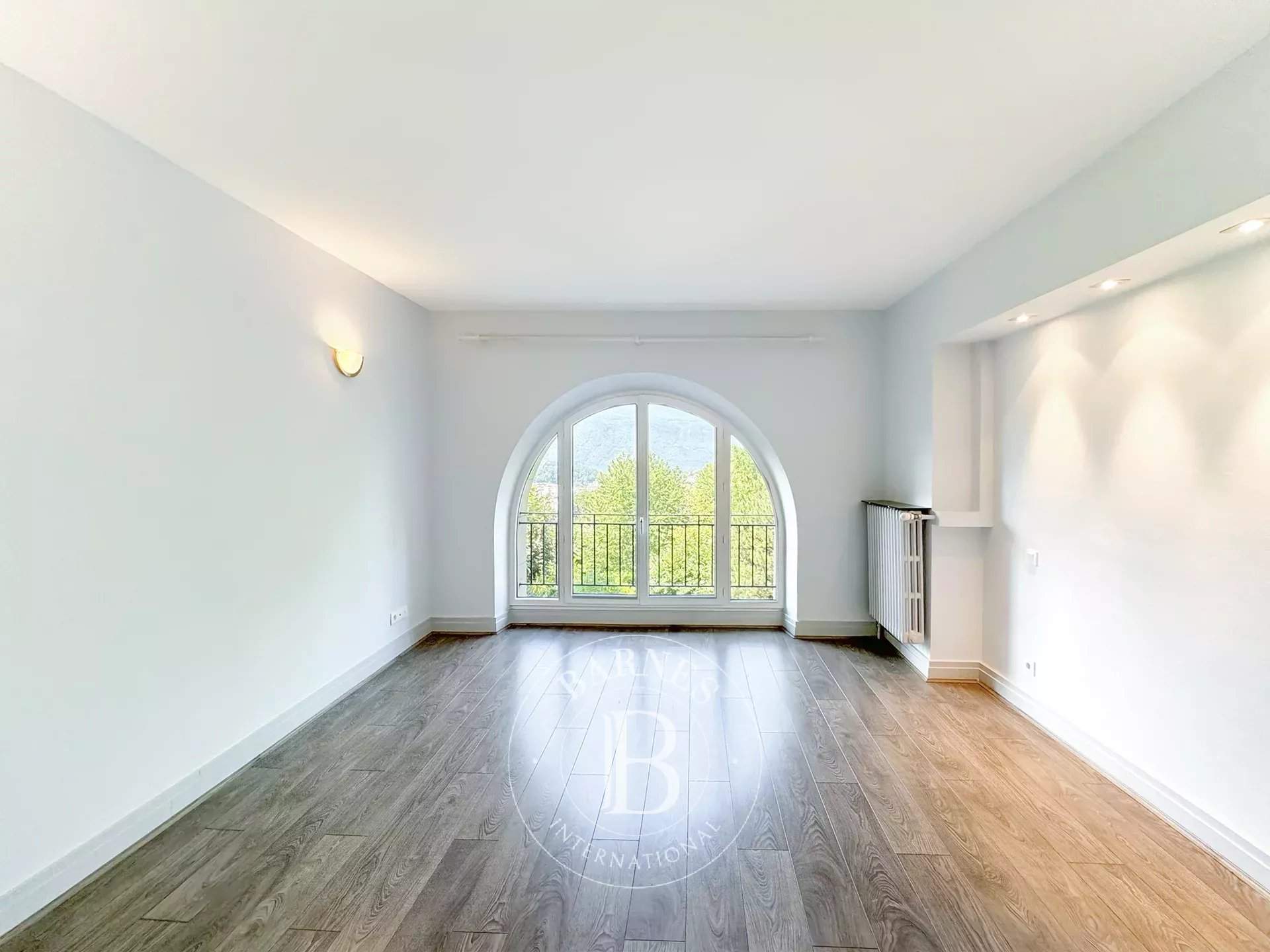 Aix-les-Bains  - Appartement 3 Pi&egrave;ces 2 Chambres - picture 4