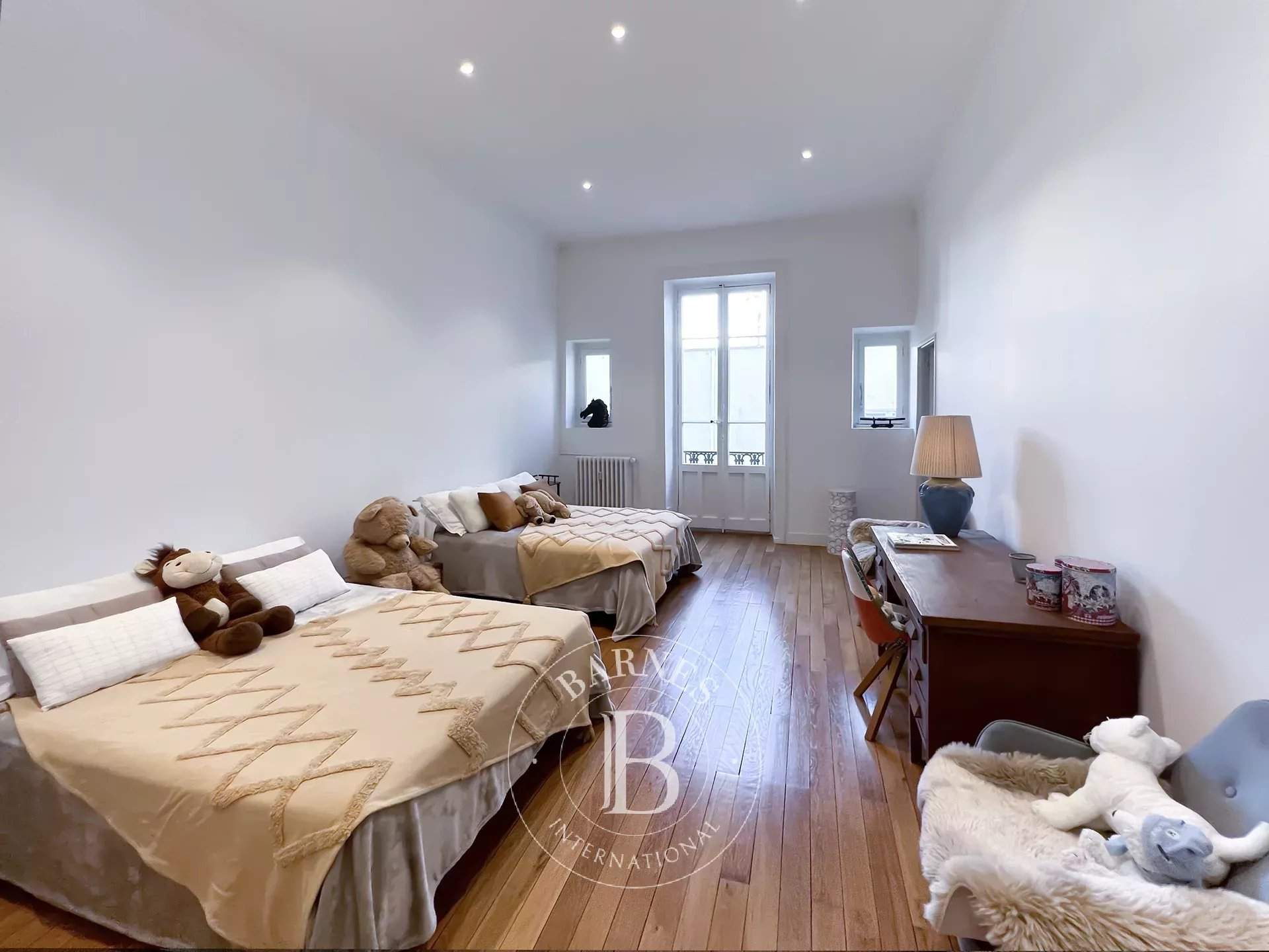 Aix-les-Bains  - Appartement 5 Pi&egrave;ces 4 Chambres - picture 8