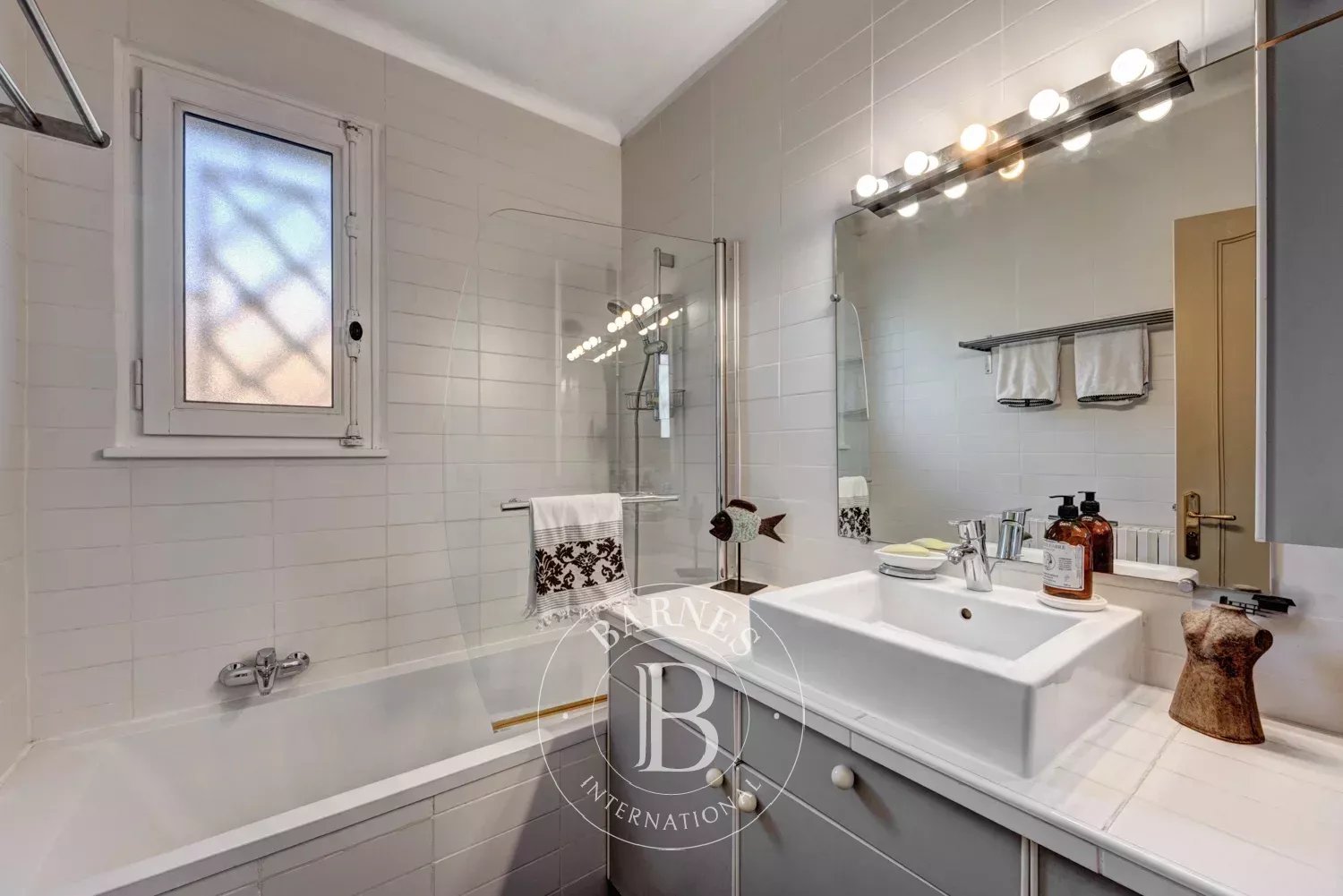 Annecy  - Maison 5 Pi&egrave;ces 3 Chambres - picture 10