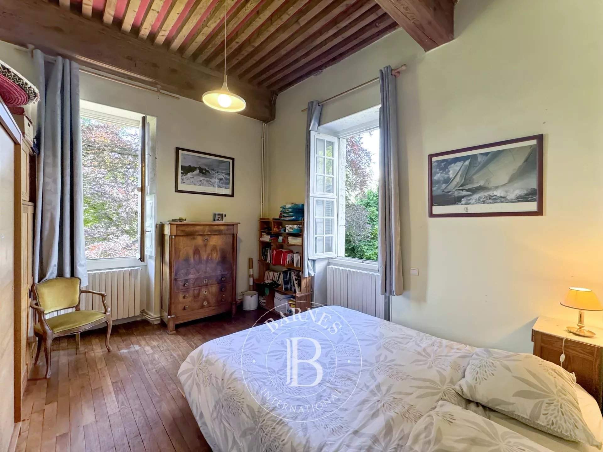 Chambéry  - Propriété 15 Pièces 9 Chambres - picture 8