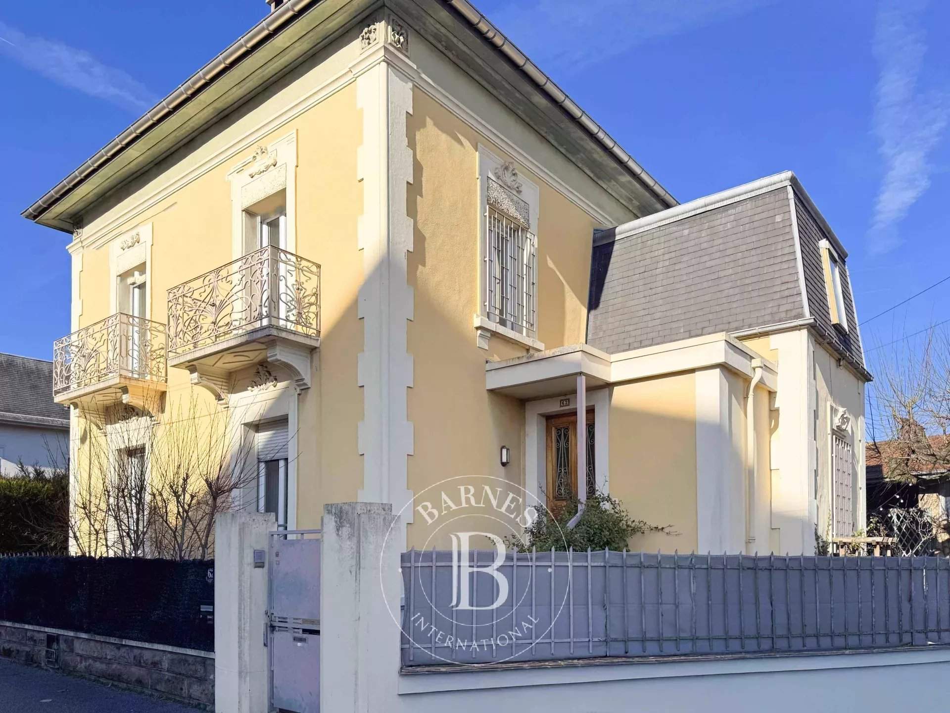 Aix-les-Bains  - Maison de ville 7 Pi&egrave;ces 5 Chambres - picture 7