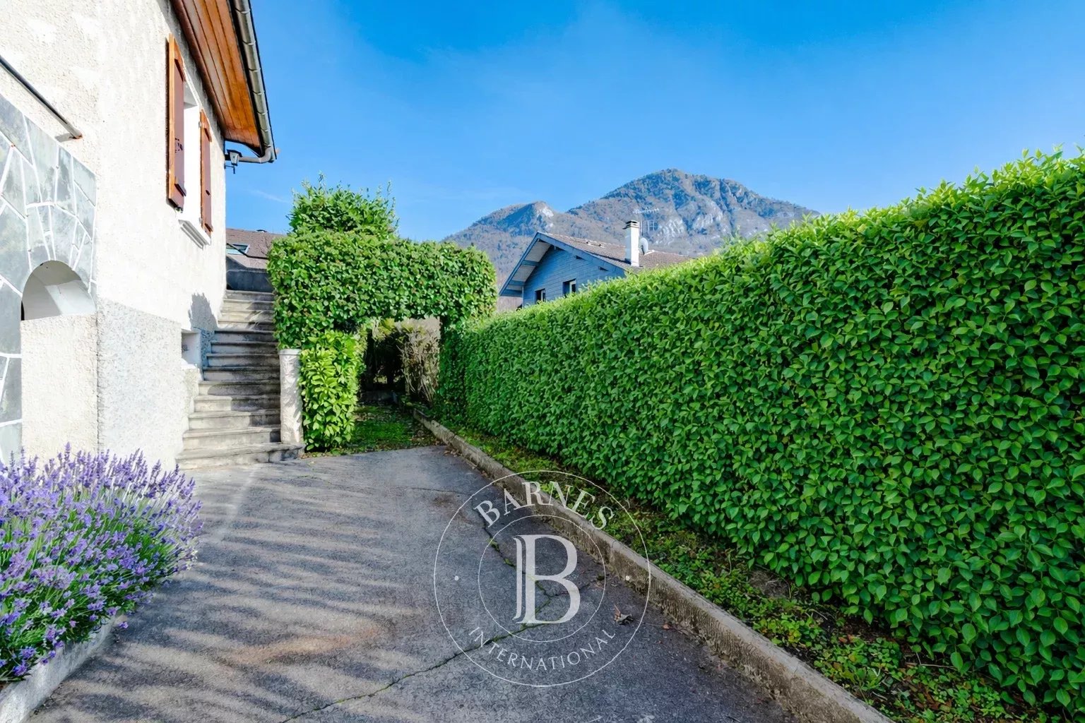 Annecy-le-Vieux  - Maison 5 Pi&egrave;ces 3 Chambres - picture 1