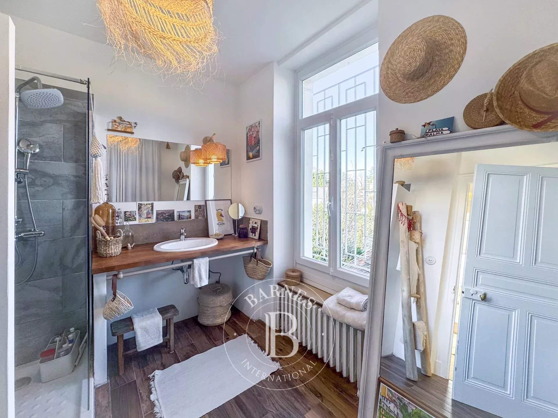 Aix-les-Bains  - Maison de ville 7 Pi&egrave;ces 5 Chambres - picture 5