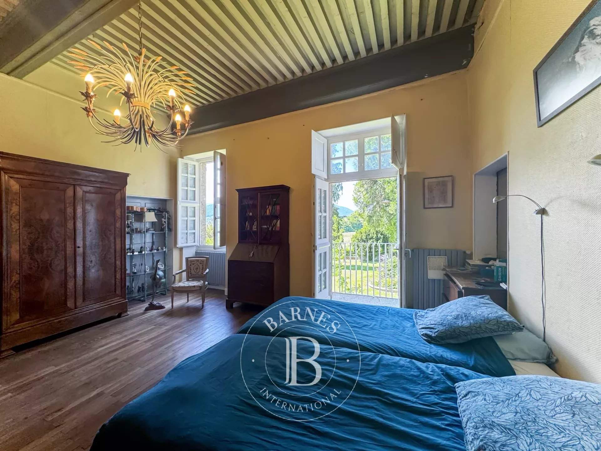 Chambéry  - Propriété 15 Pièces 9 Chambres - picture 10