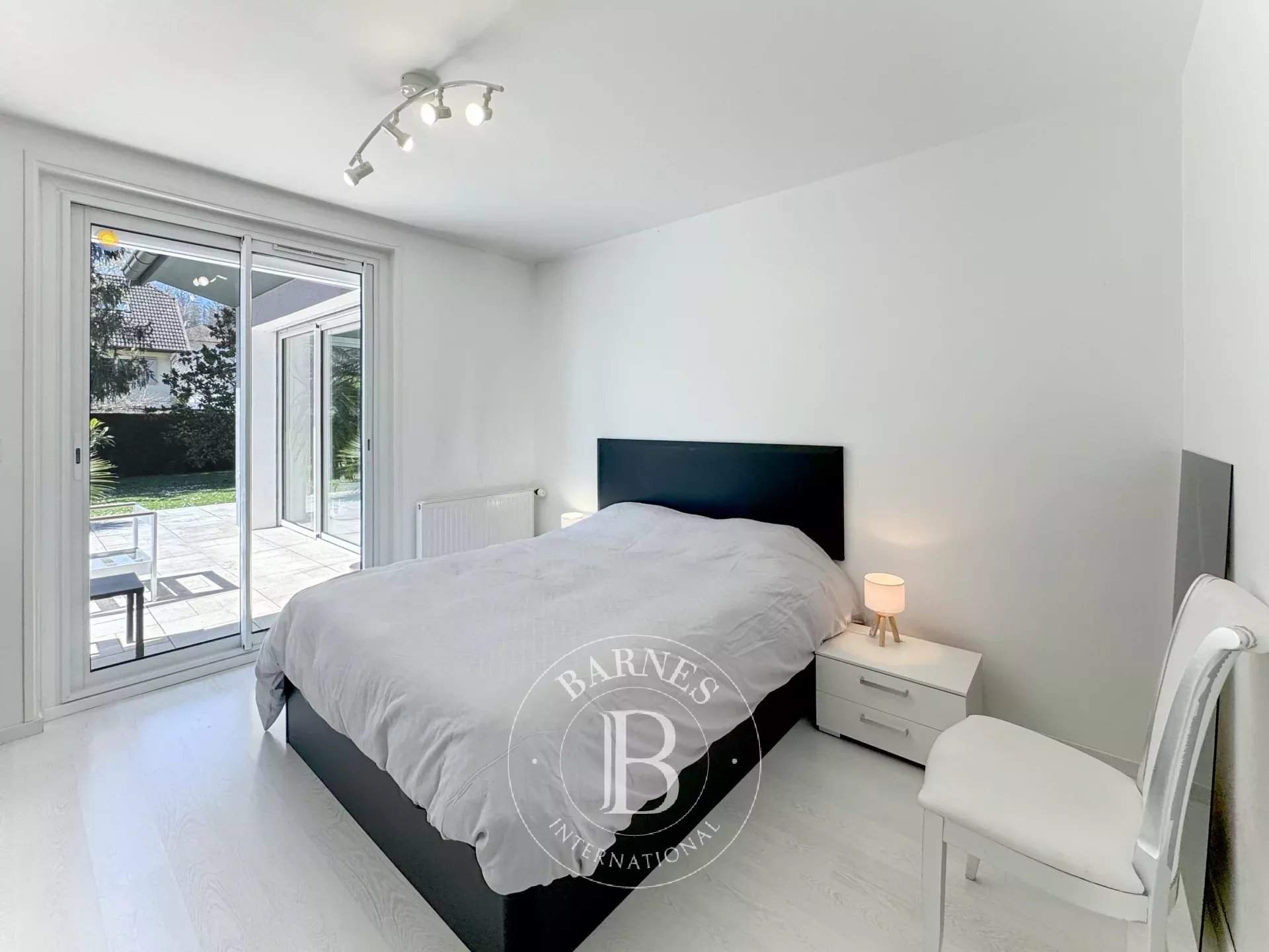 Chazey-Bons  - Maison  - picture 8