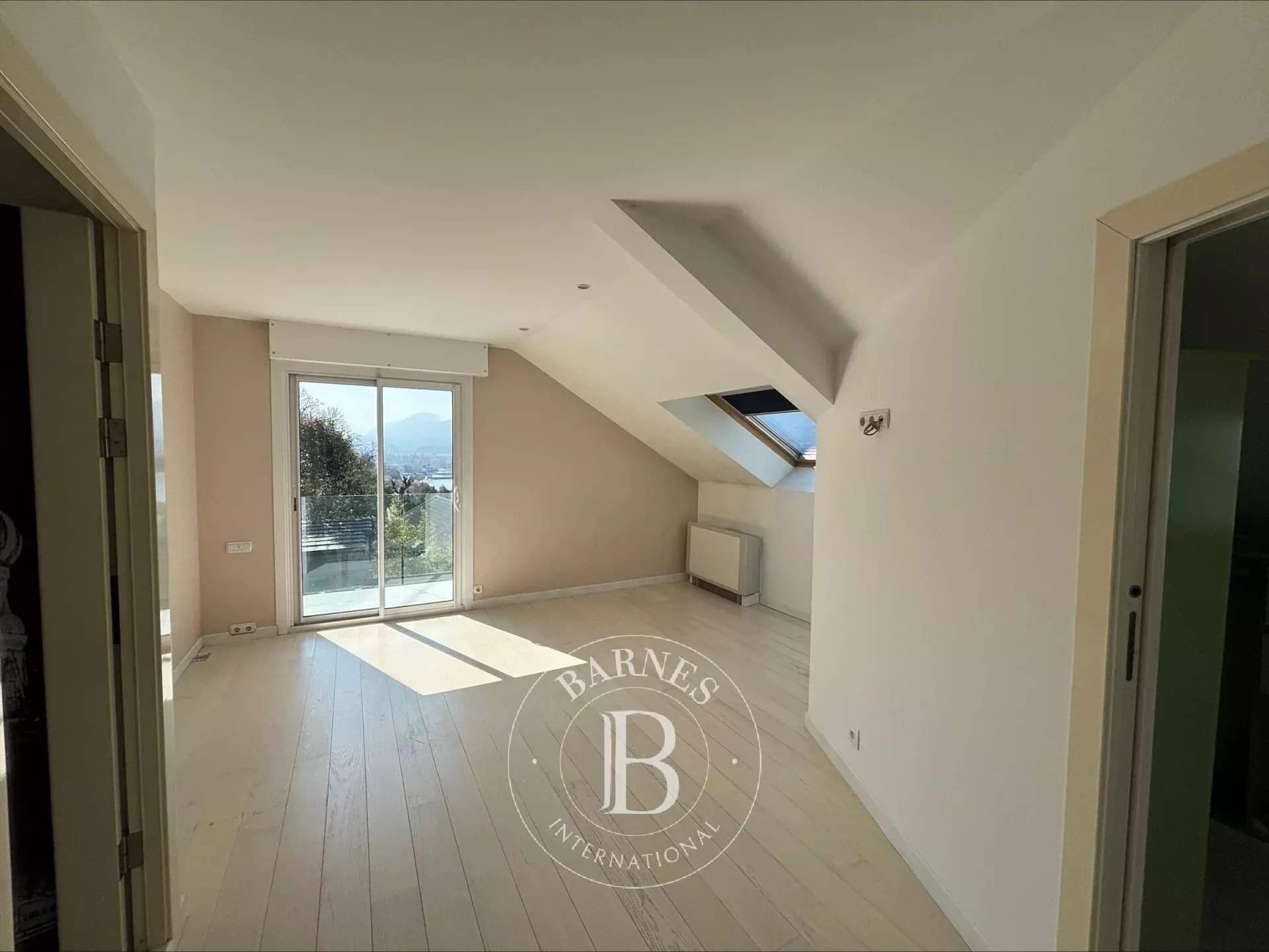 Tresserve  - Maison 6 Pi&egrave;ces 4 Chambres - picture 8