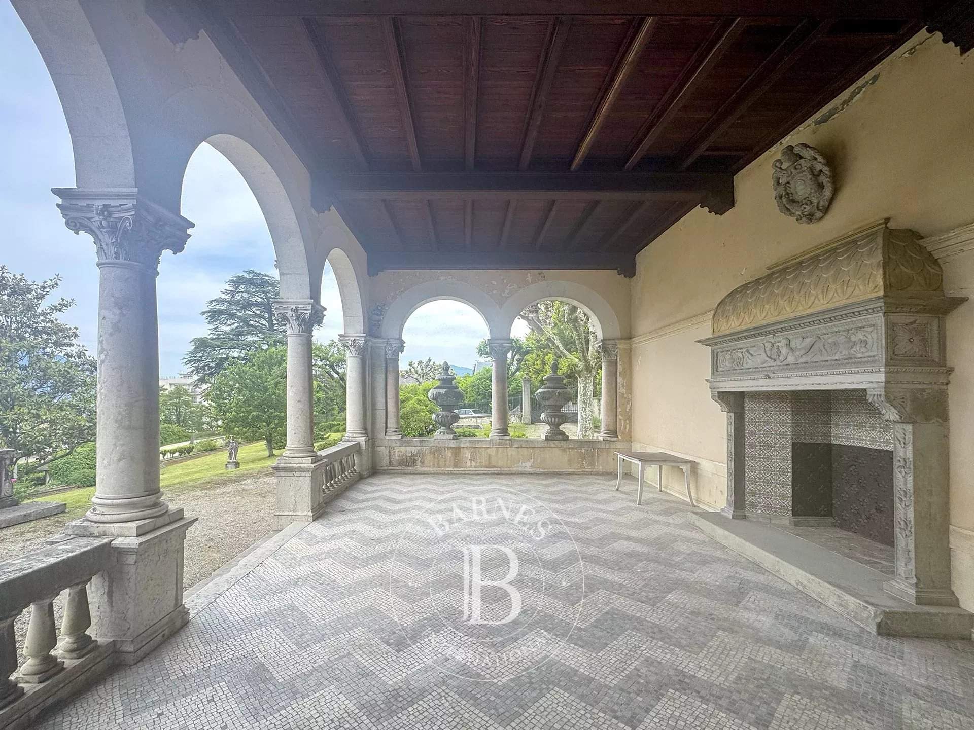 Aix-les-Bains  - Propriété 12 Pi&egrave;ces 10 Chambres - picture 5