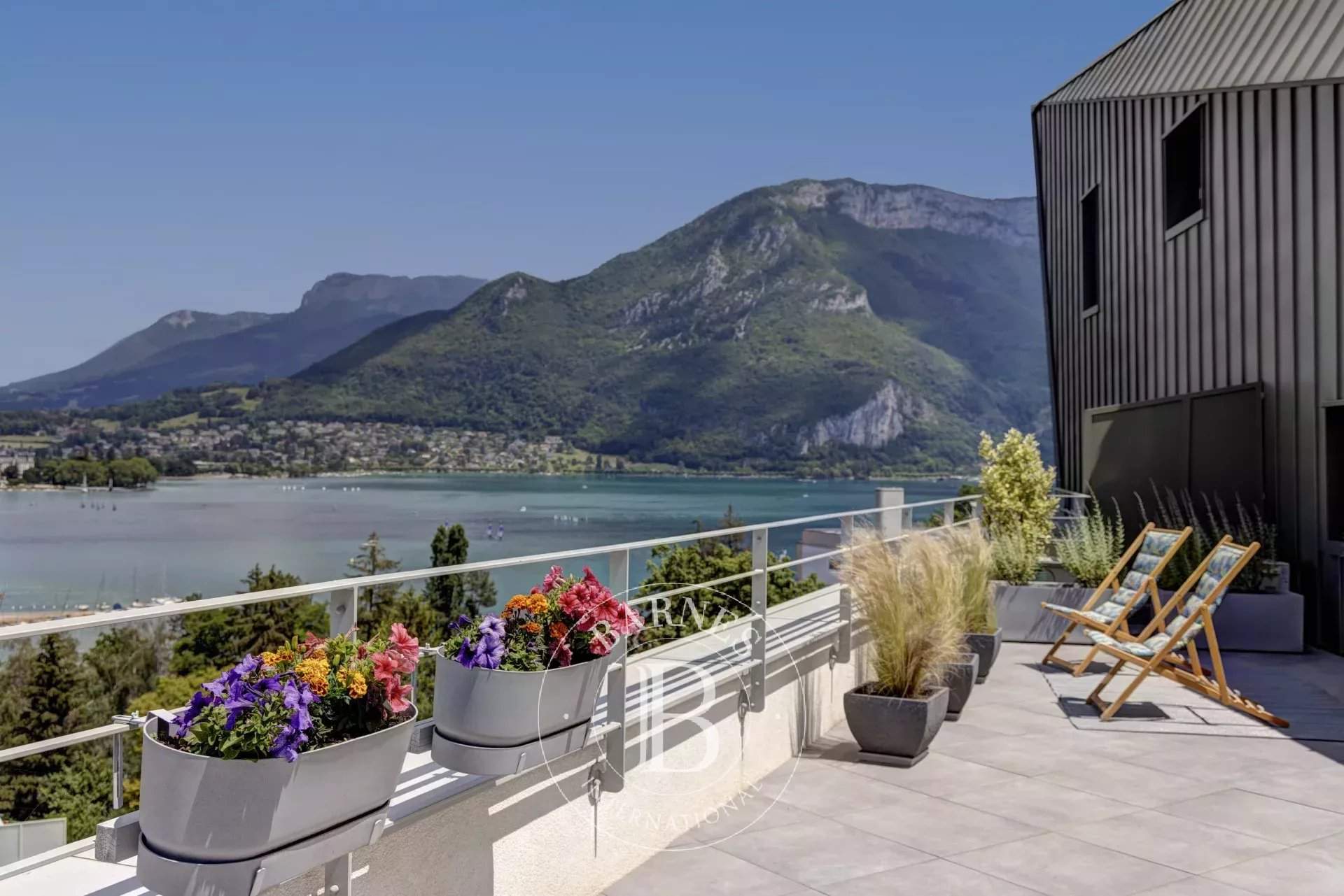 Annecy  - Appartement 5 Pièces 3 Chambres - picture 1
