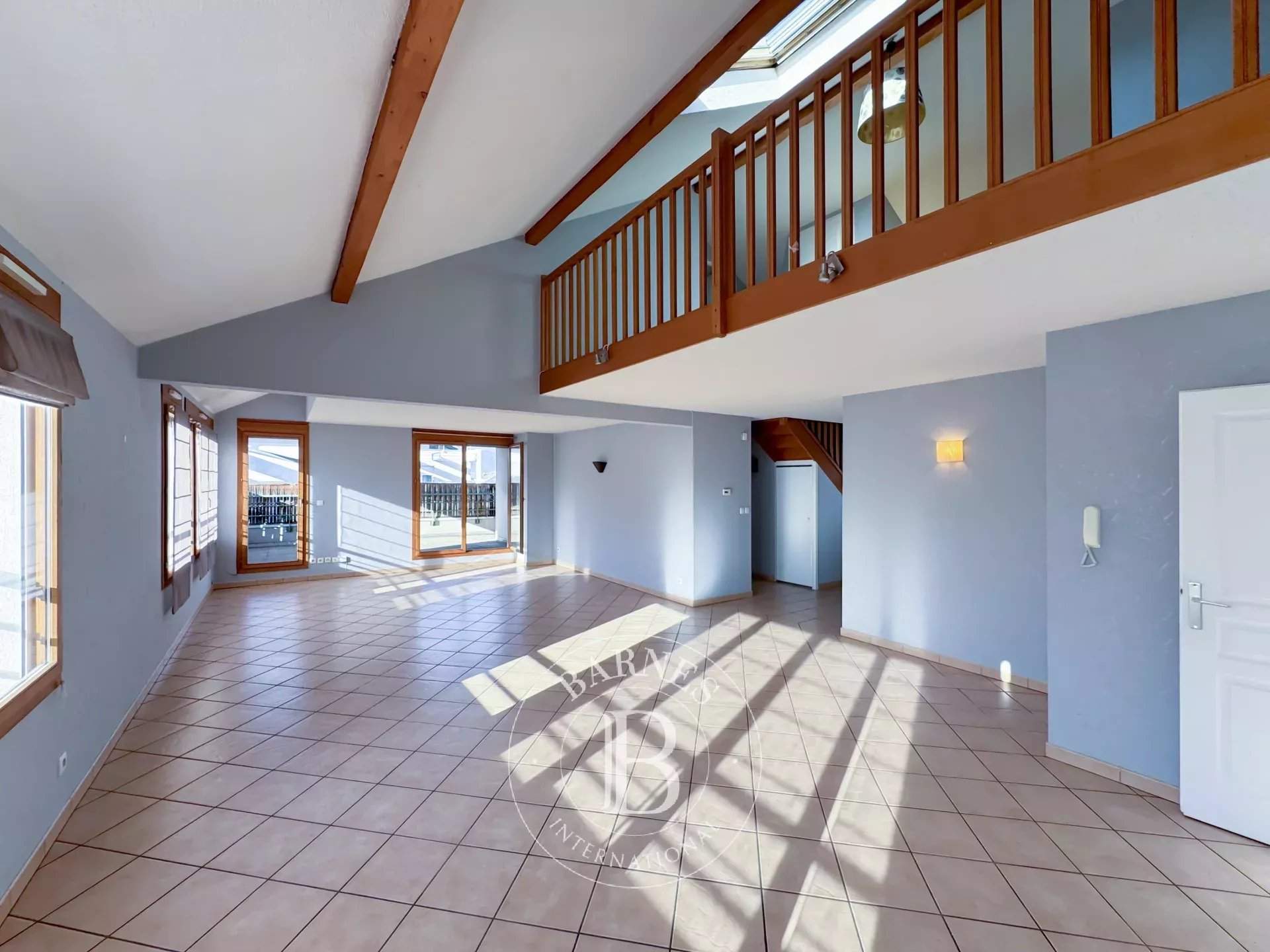 Aix-les-Bains  - Appartement 6 Pi&egrave;ces 4 Chambres - picture 1