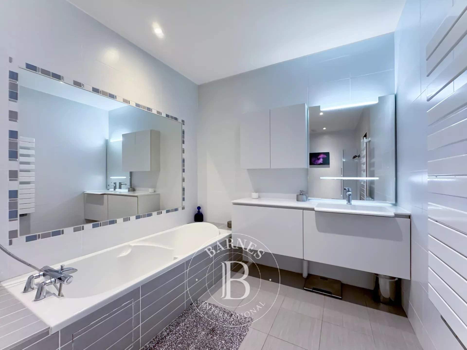 Chambéry  - Appartement 6 Pi&egrave;ces 4 Chambres - picture 6