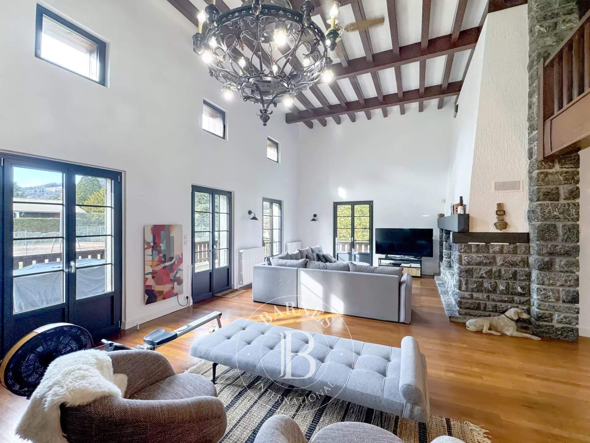 Chambéry  - Maison 9 Pi&egrave;ces 4 Chambres - picture 3