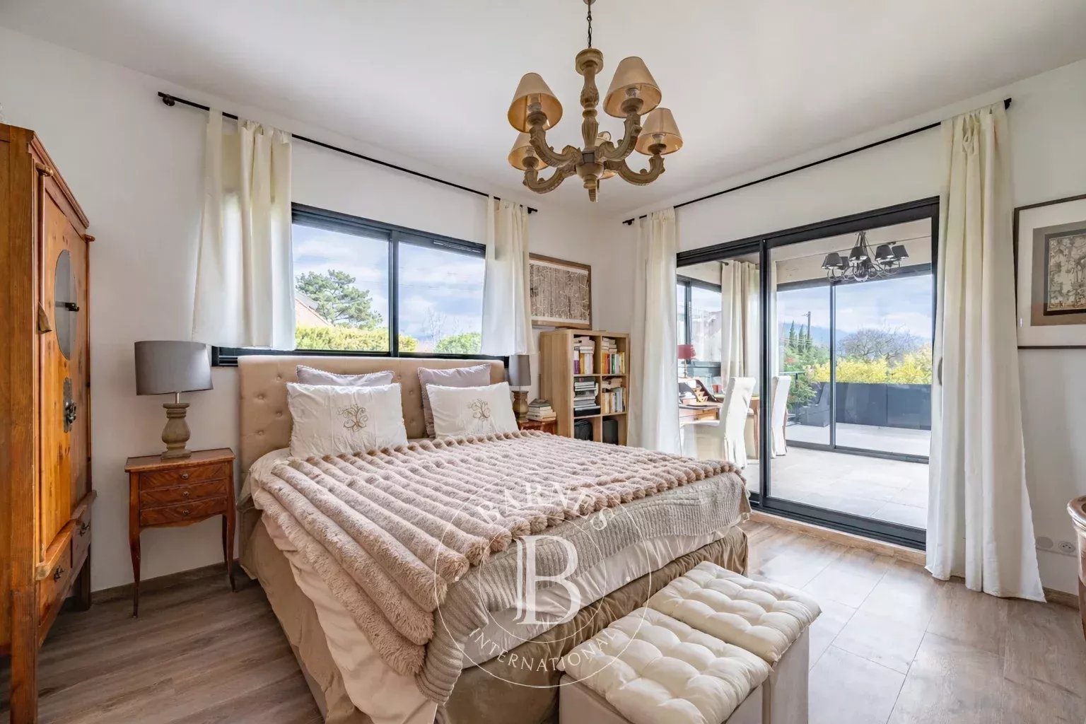 Annecy  - Villa 10 Pi&egrave;ces 5 Chambres - picture 12