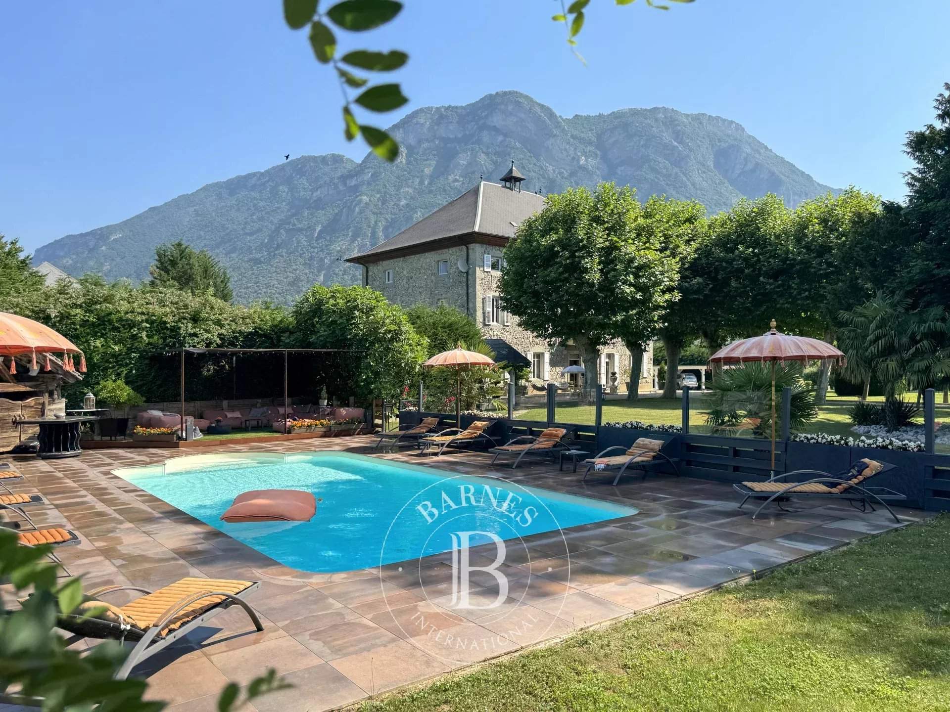 Chambéry  - Propriété 13 Pi&egrave;ces 7 Chambres - picture 4