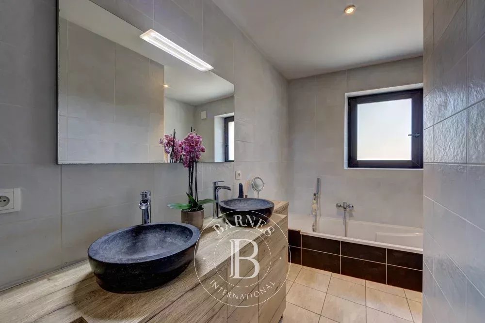 Rumilly  - Maison 6 Pi&egrave;ces 3 Chambres - picture 11