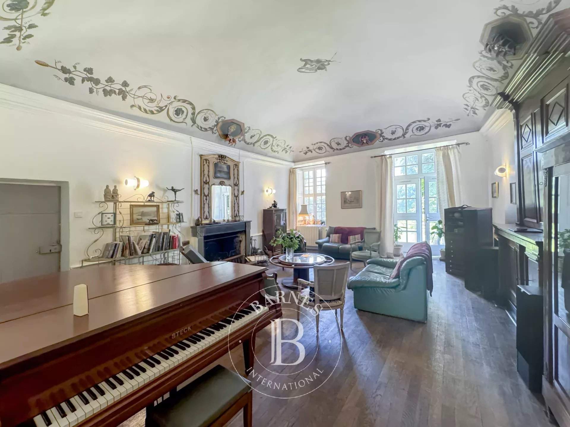 Chambéry  - Propriété 15 Pièces 9 Chambres - picture 7