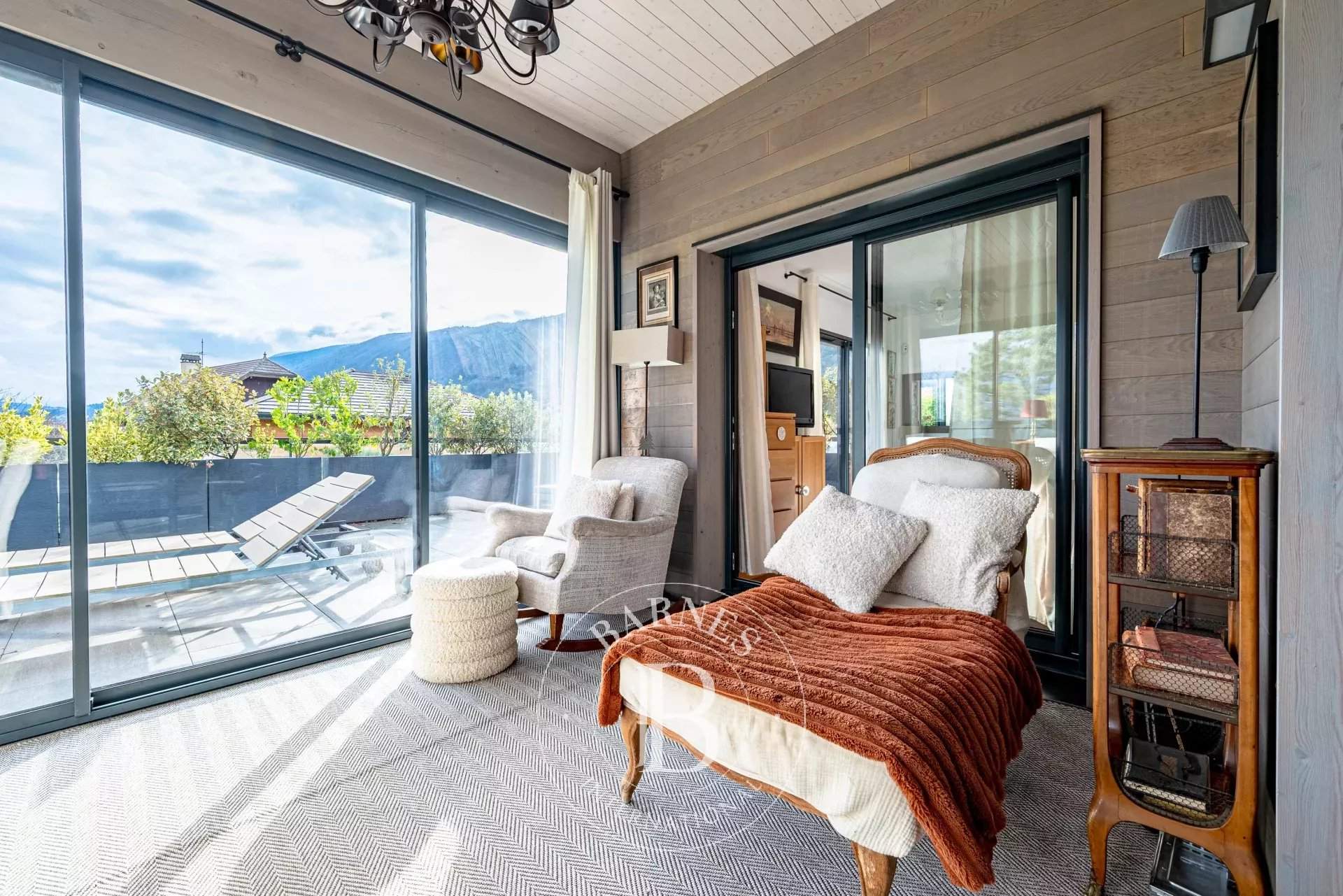 Annecy  - Villa 10 Pi&egrave;ces 5 Chambres - picture 13