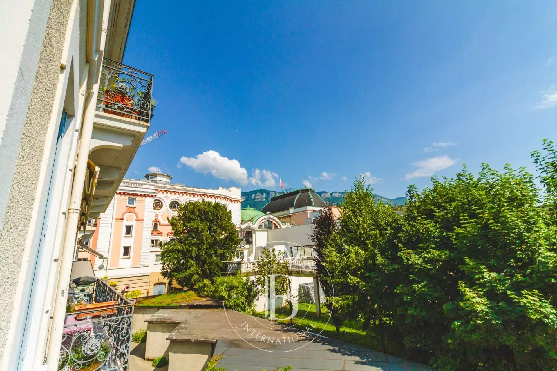 Aix-les-Bains  - Apartment 3 Bedrooms - picture 8