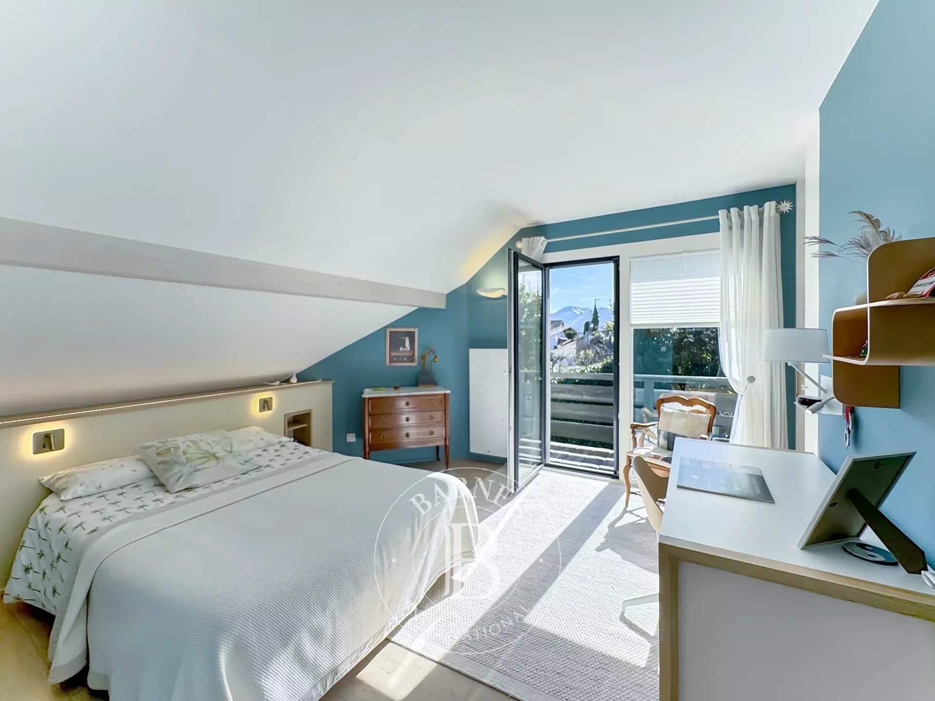 Aix-les-Bains  - Maison 6 Pi&egrave;ces 3 Chambres - picture 12