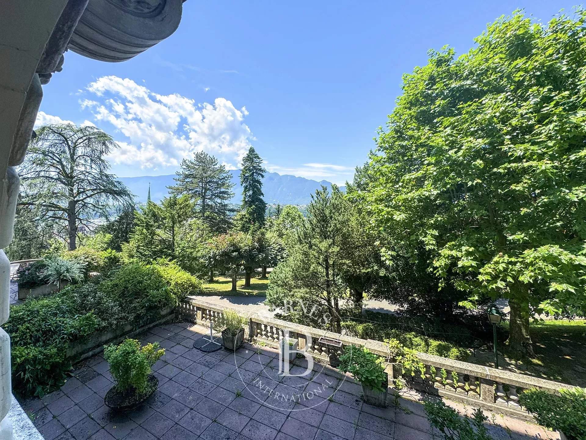 Aix-les-Bains  - Appartement 3 Pi&egrave;ces 2 Chambres - picture 7