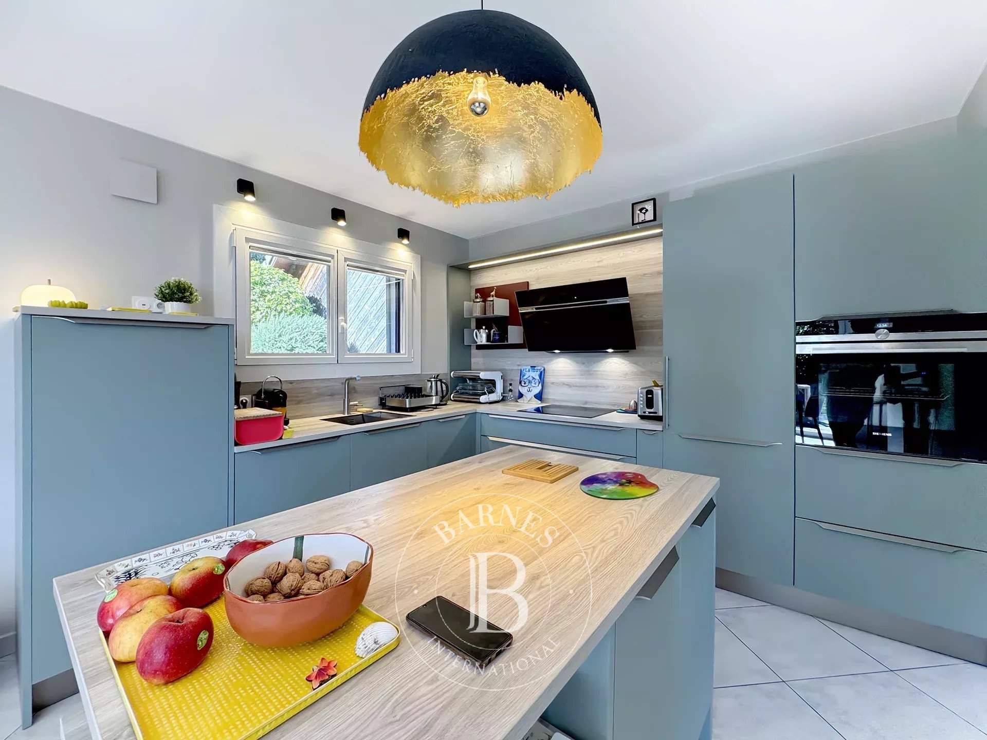 Aix-les-Bains  - Maison 6 Pi&egrave;ces 3 Chambres - picture 7