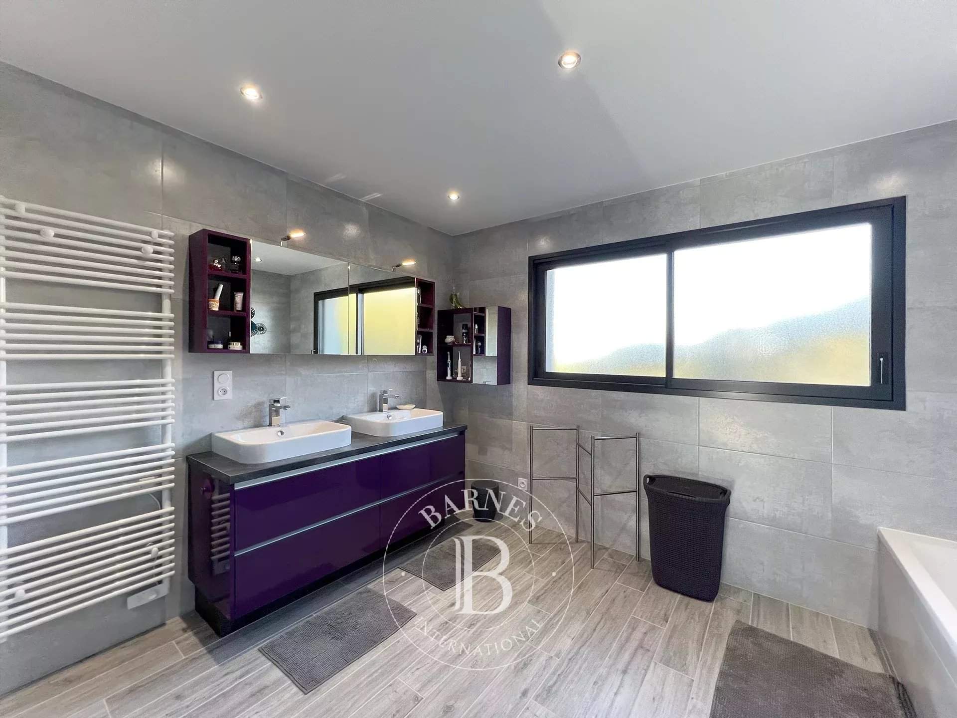 Aix-les-Bains  - House 4 Bedrooms - picture 9