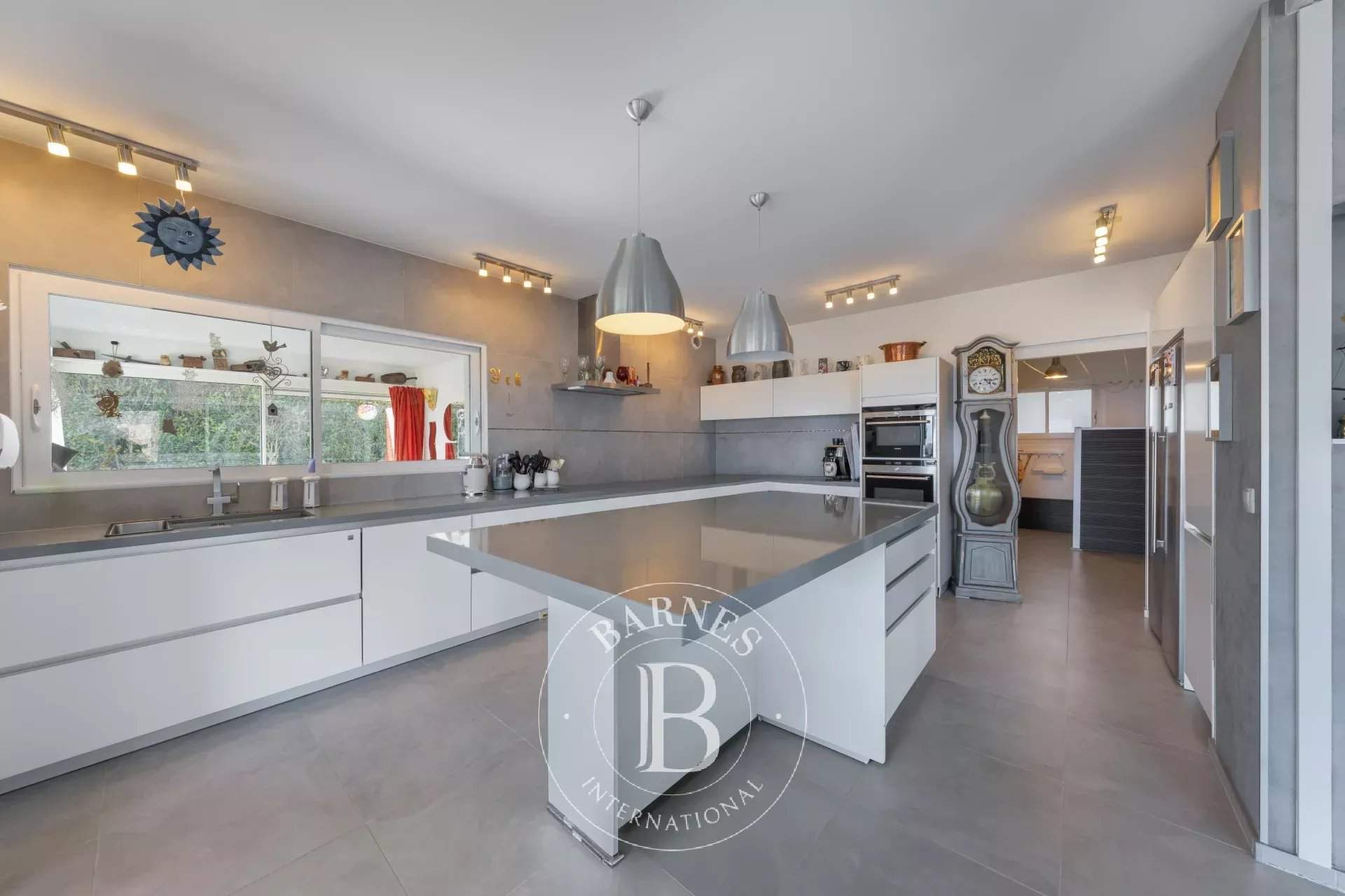 Annecy  - Maison 7 Pi&egrave;ces 5 Chambres - picture 12