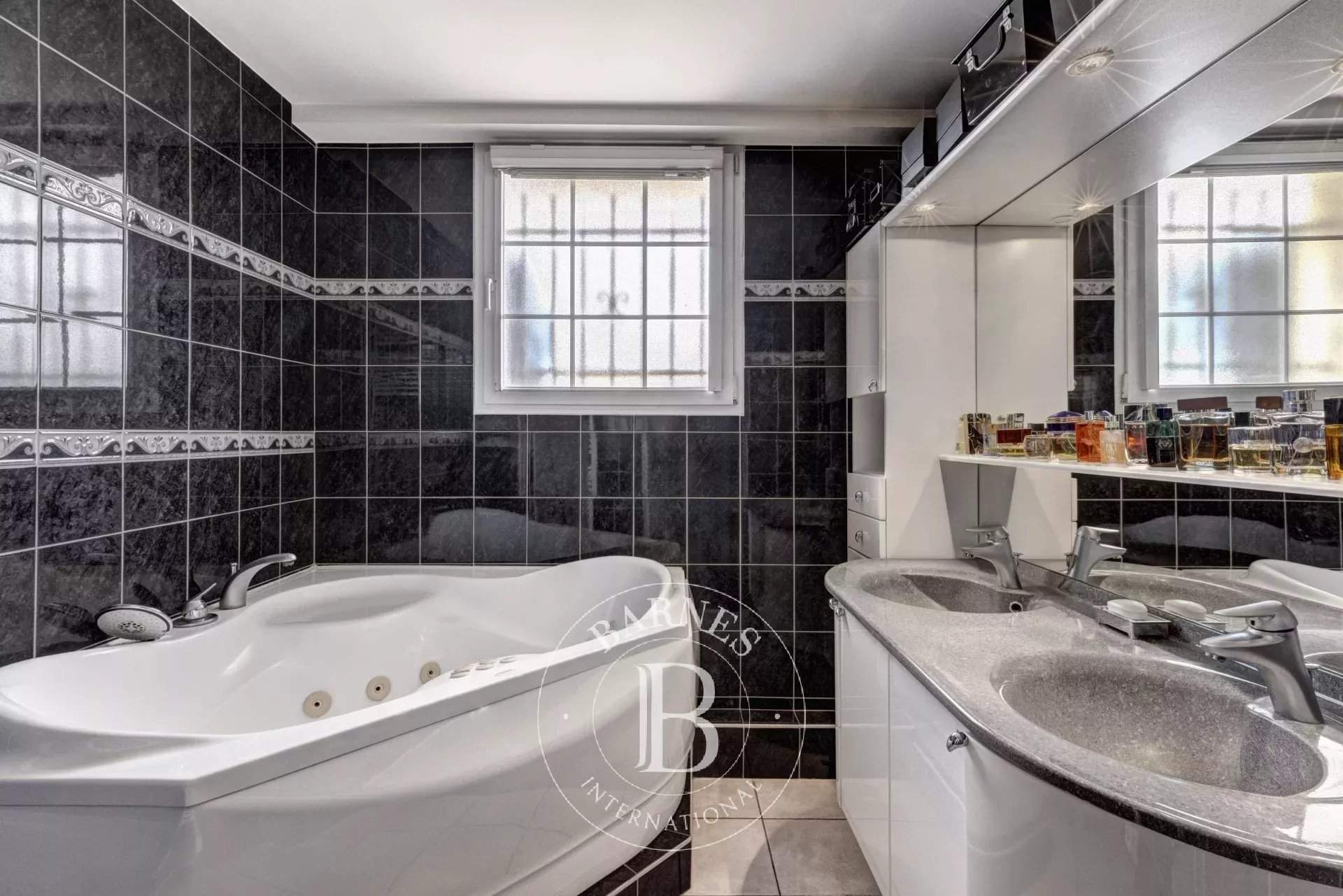 Poisy  - Maison 7 Pi&egrave;ces 5 Chambres - picture 8