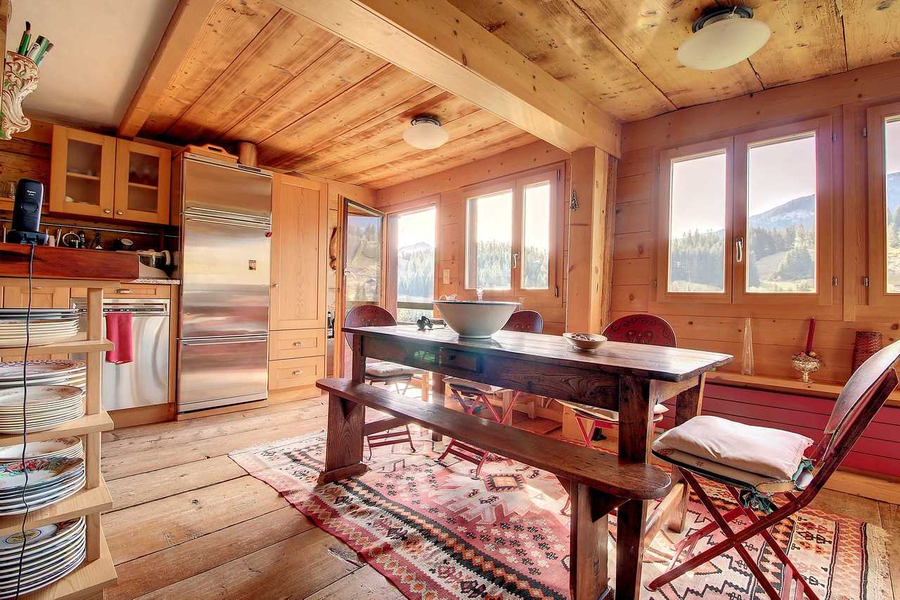 Chalet Rougemont  -  ref B-74E (picture 2)