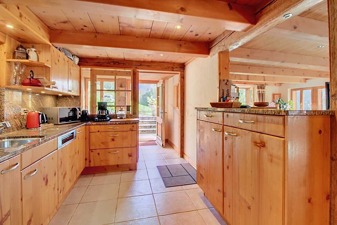 Chalet Rougemont  -  ref B-12G (picture 3)