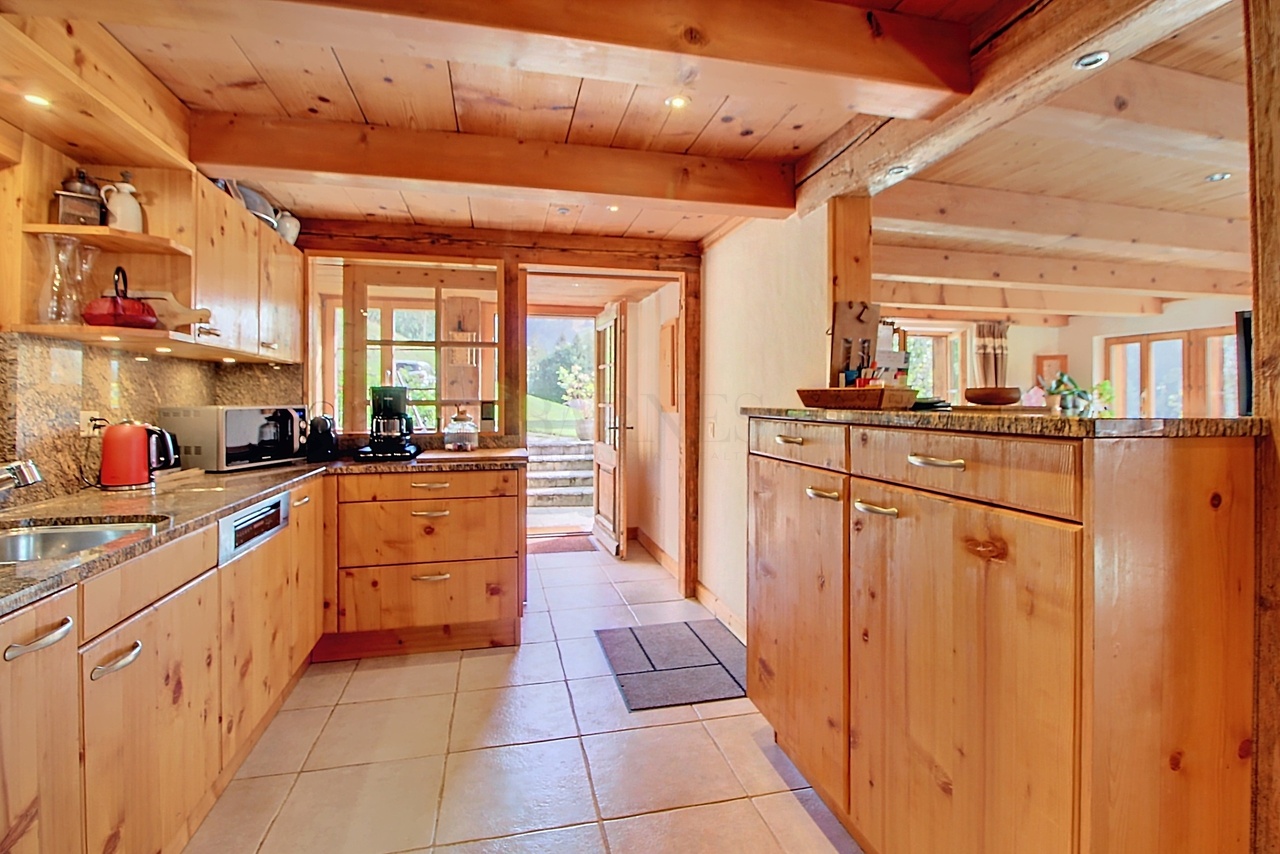 Rougemont  - Chalet 12 Pi&egrave;ces 8 Chambres - picture 3