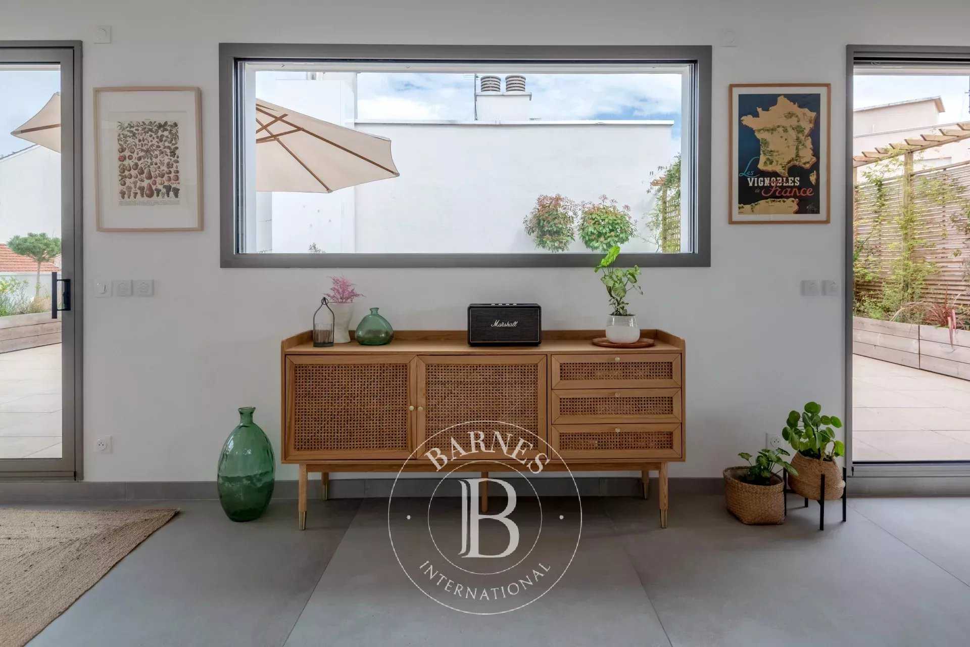 Villeurbanne  - Appartement 5 Pièces 4 Chambres