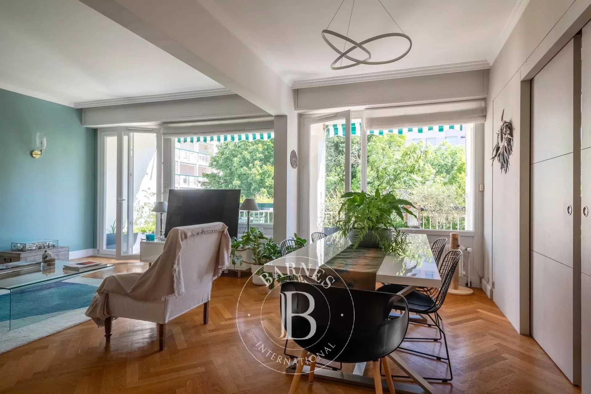 Lyon  - Apartment 4 Bedrooms