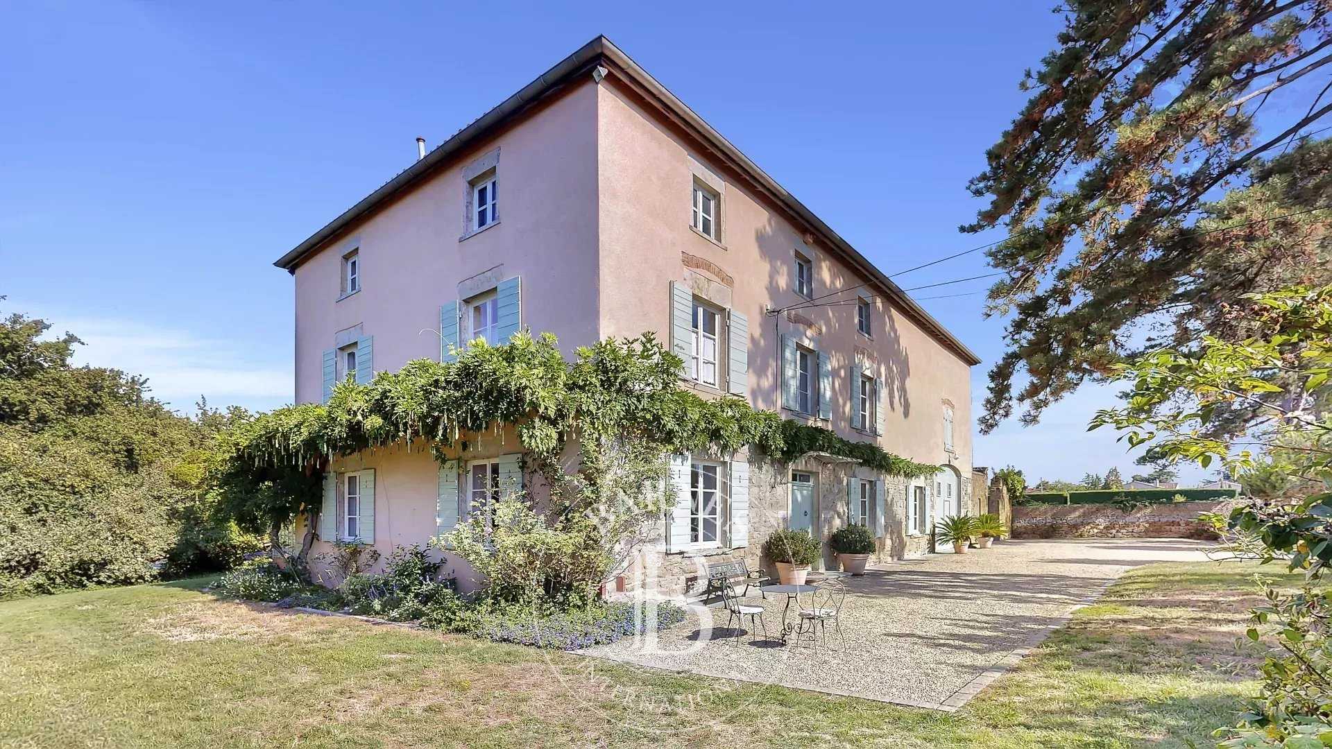 Brindas  - House 5 Bedrooms