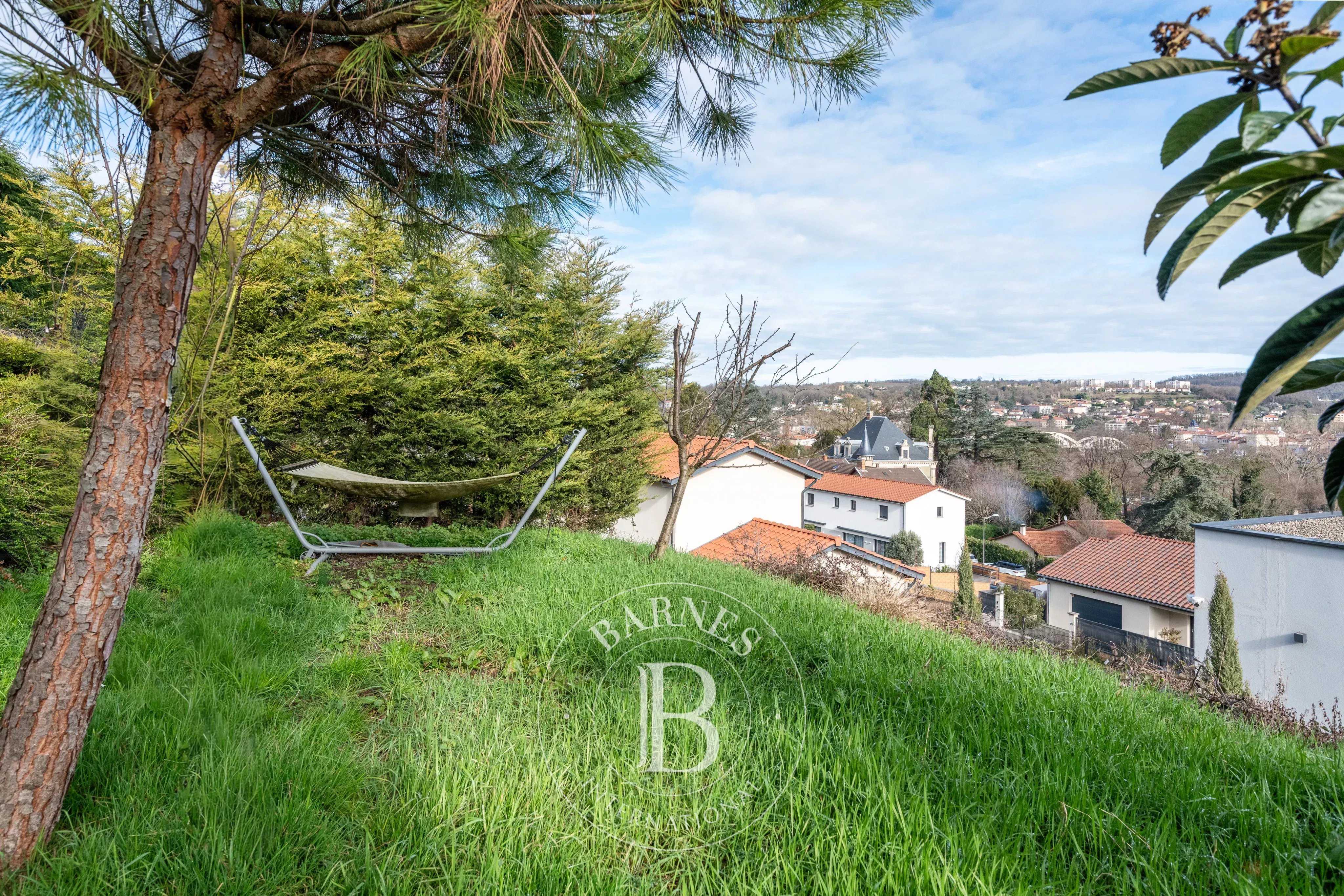 Albigny-sur-Saône  - Maison 7 Pi&egrave;ces 5 Chambres