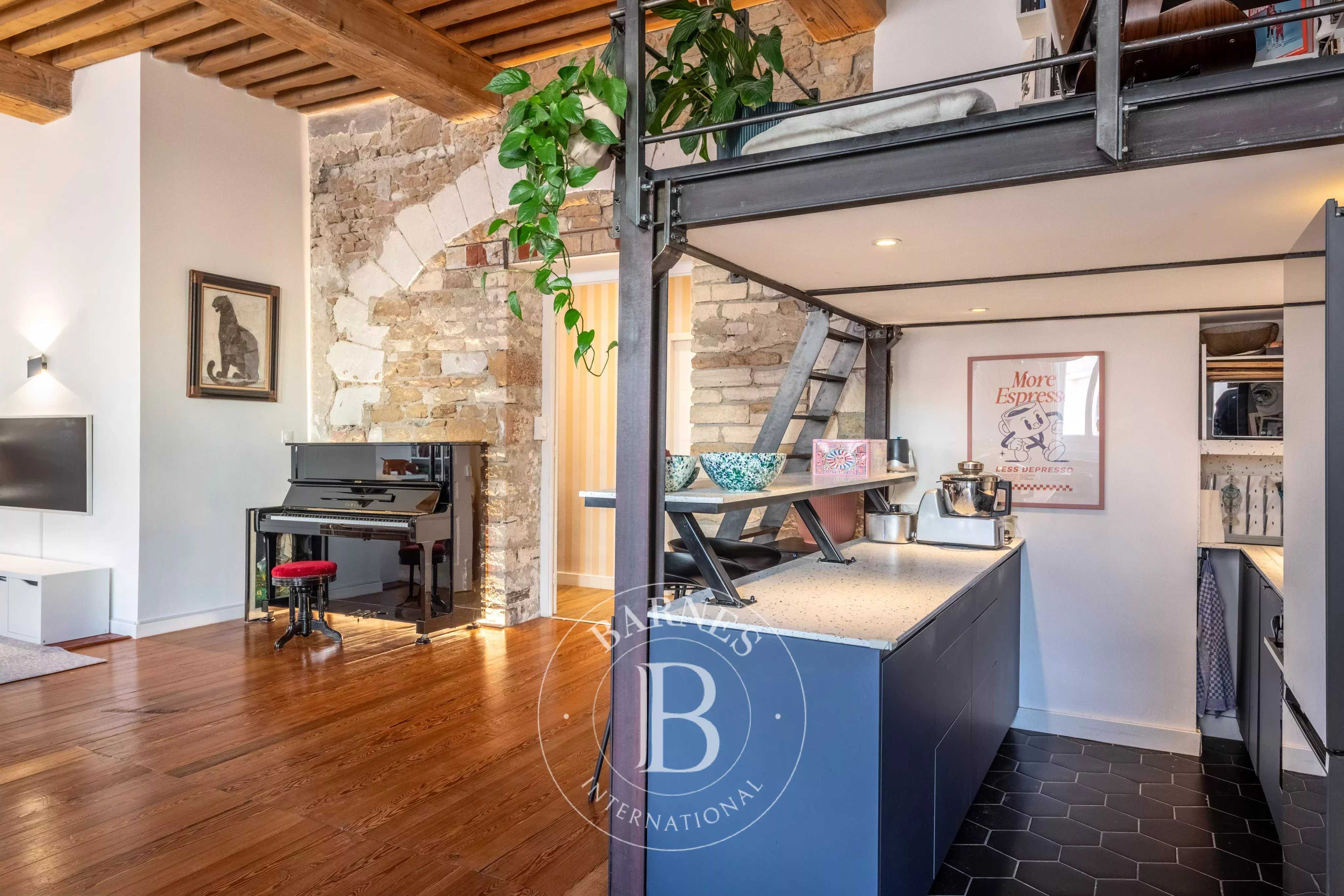 Lyon  - Appartement 4 Pi&egrave;ces 3 Chambres