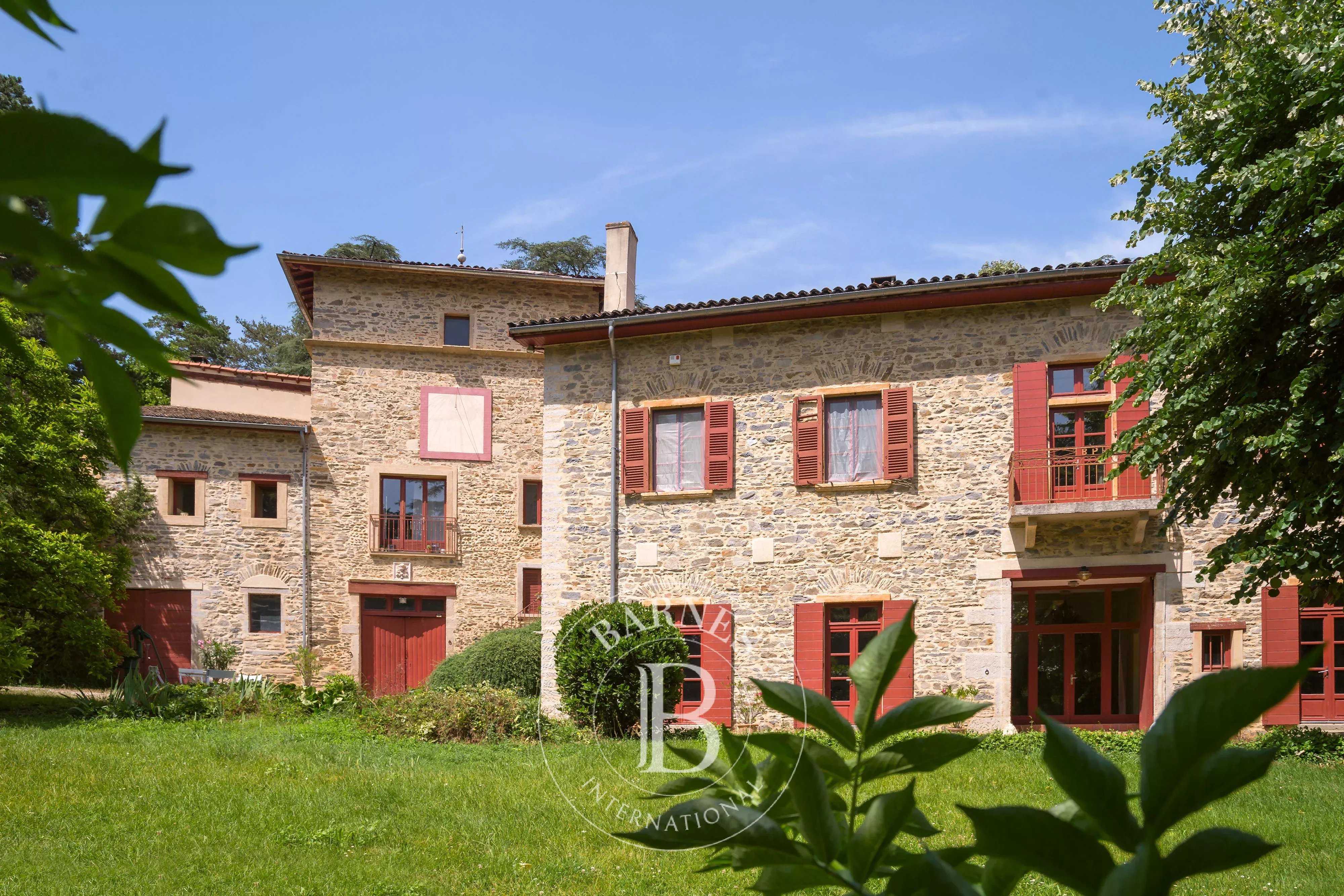 Millery  - Appartement 6 Pi&egrave;ces 4 Chambres