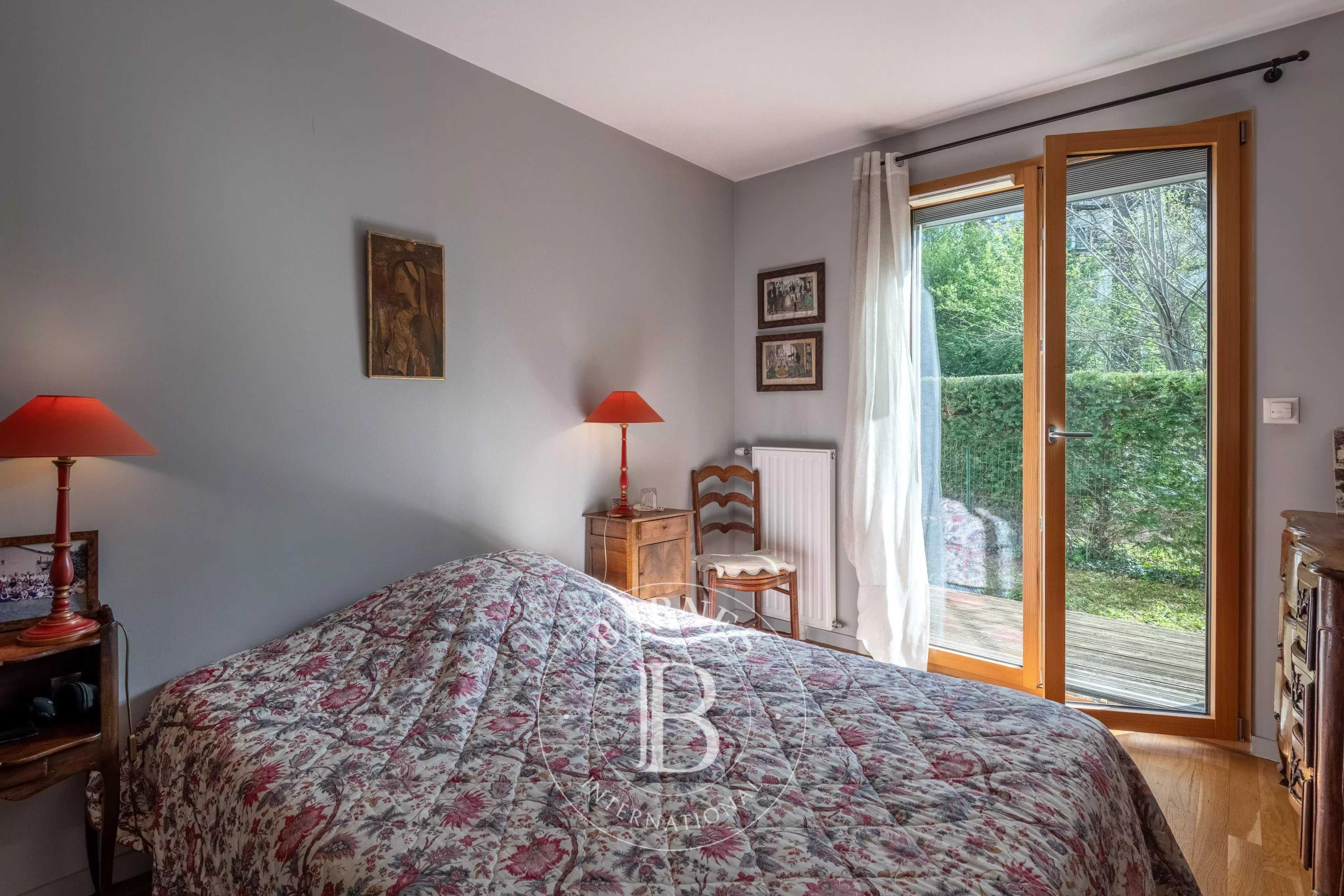 Lyon  - Appartement 4 Pi&egrave;ces 3 Chambres