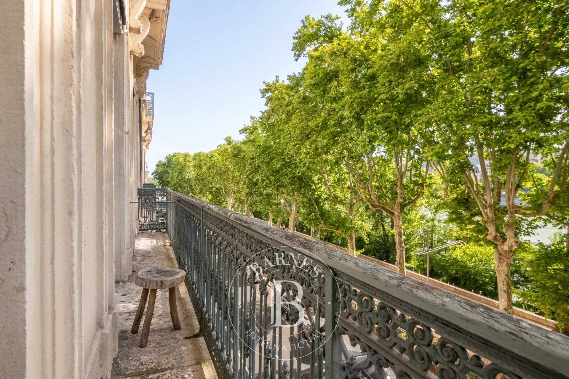 Lyon  - Apartment 3 Bedrooms