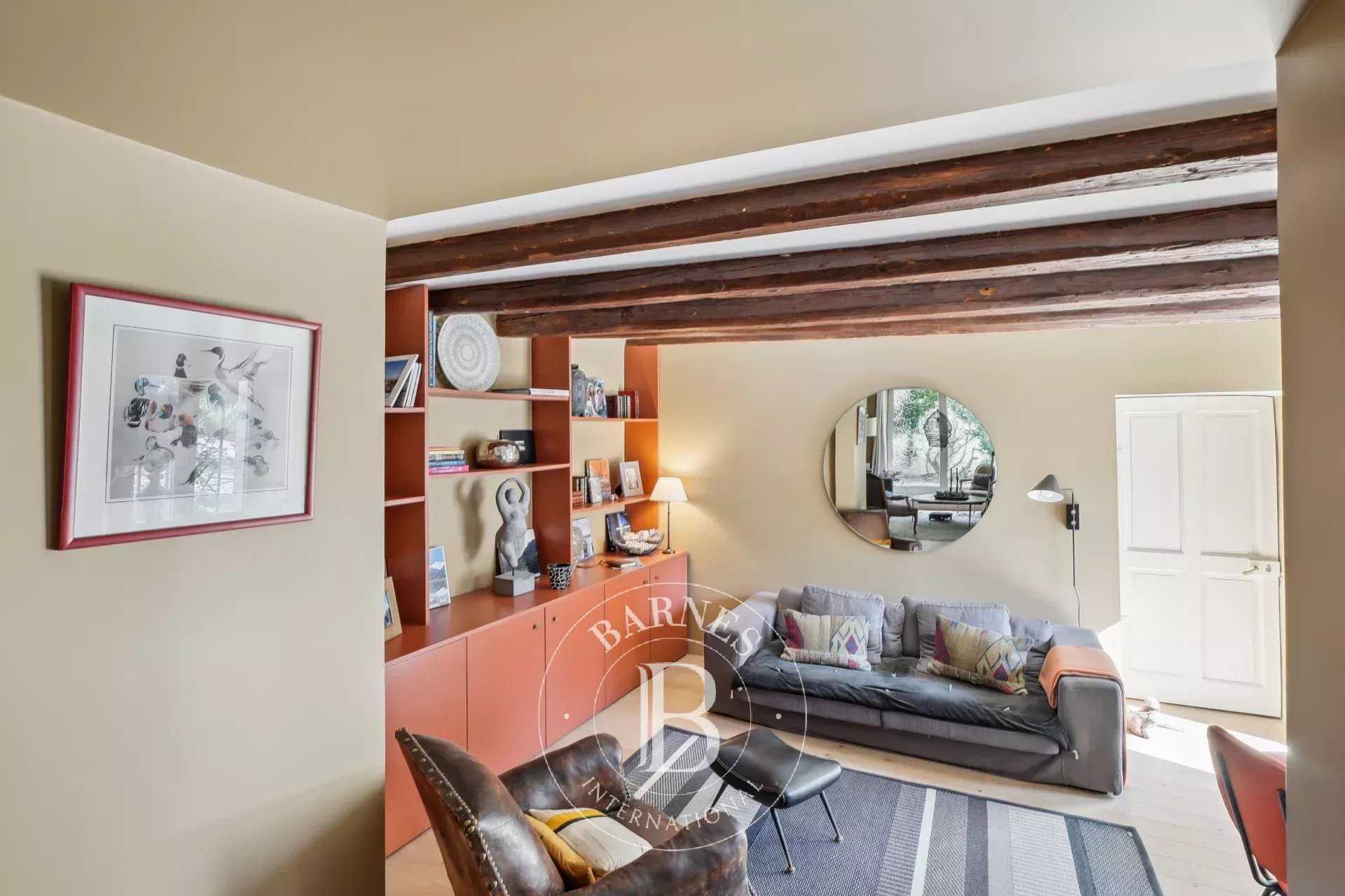 Tassin-la-Demi-Lune  - Maison 10 Pi&egrave;ces 4 Chambres