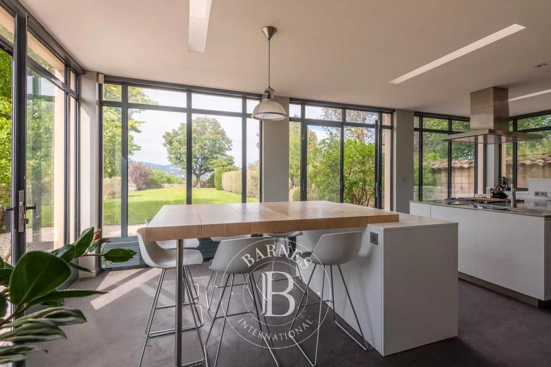 Caluire-et-Cuire  - House 6 Bedrooms