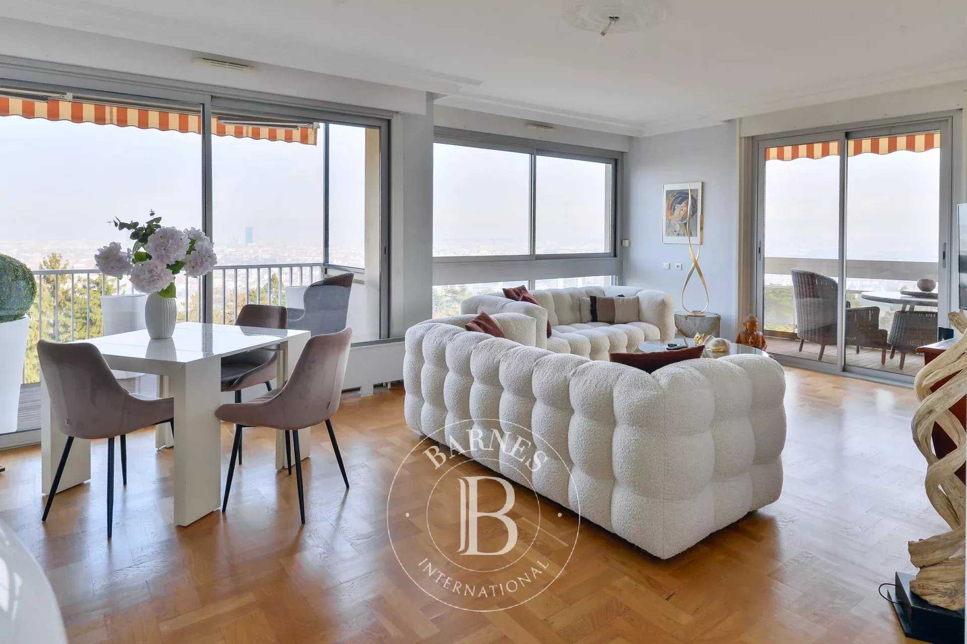 Sainte-Foy-lès-Lyon  - Apartment 3 Bedrooms