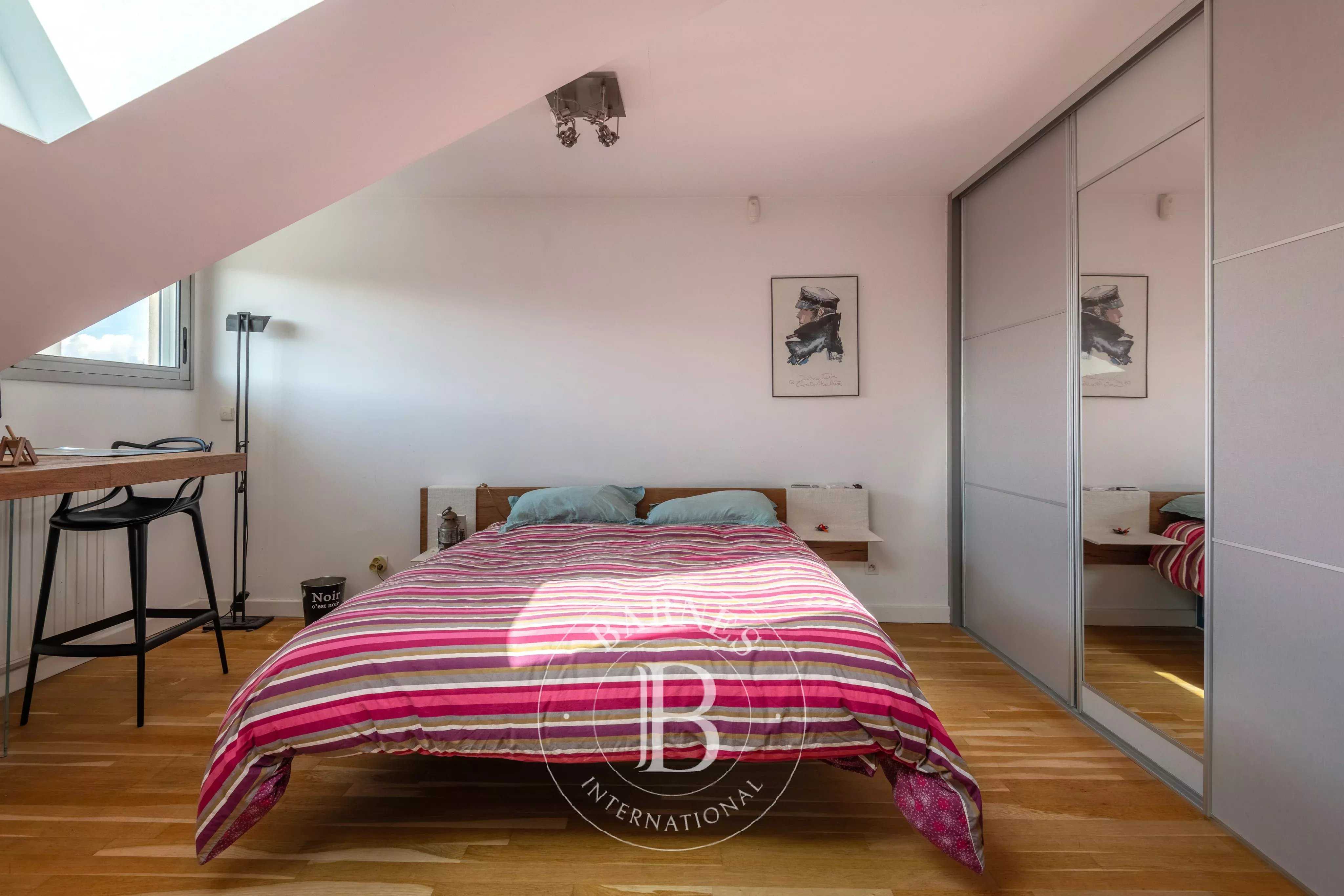 Caluire-et-Cuire  - Appartement 6 Pi&egrave;ces 5 Chambres