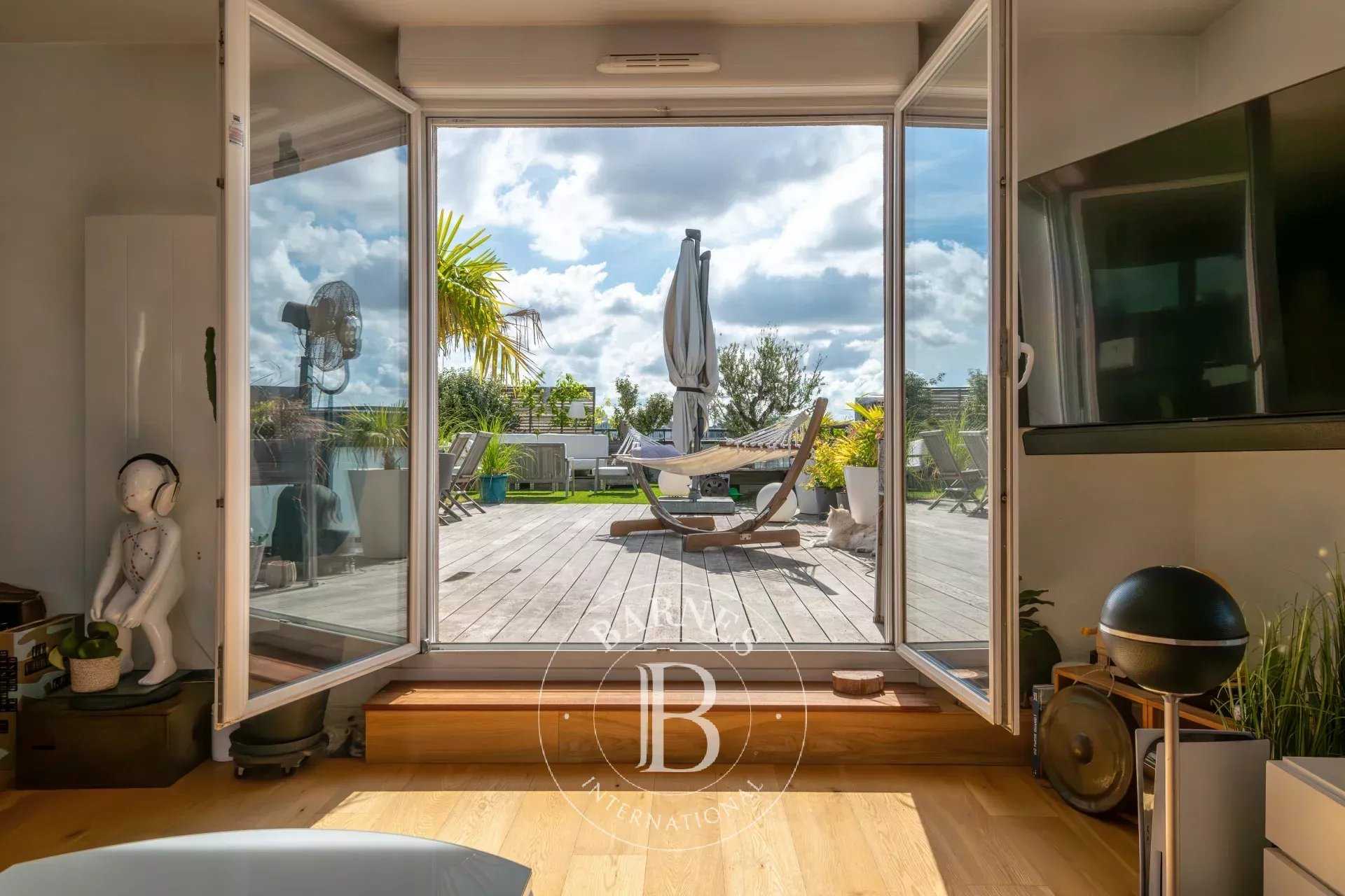 Lyon  - Appartement 3 Pi&egrave;ces, 1 Chambre