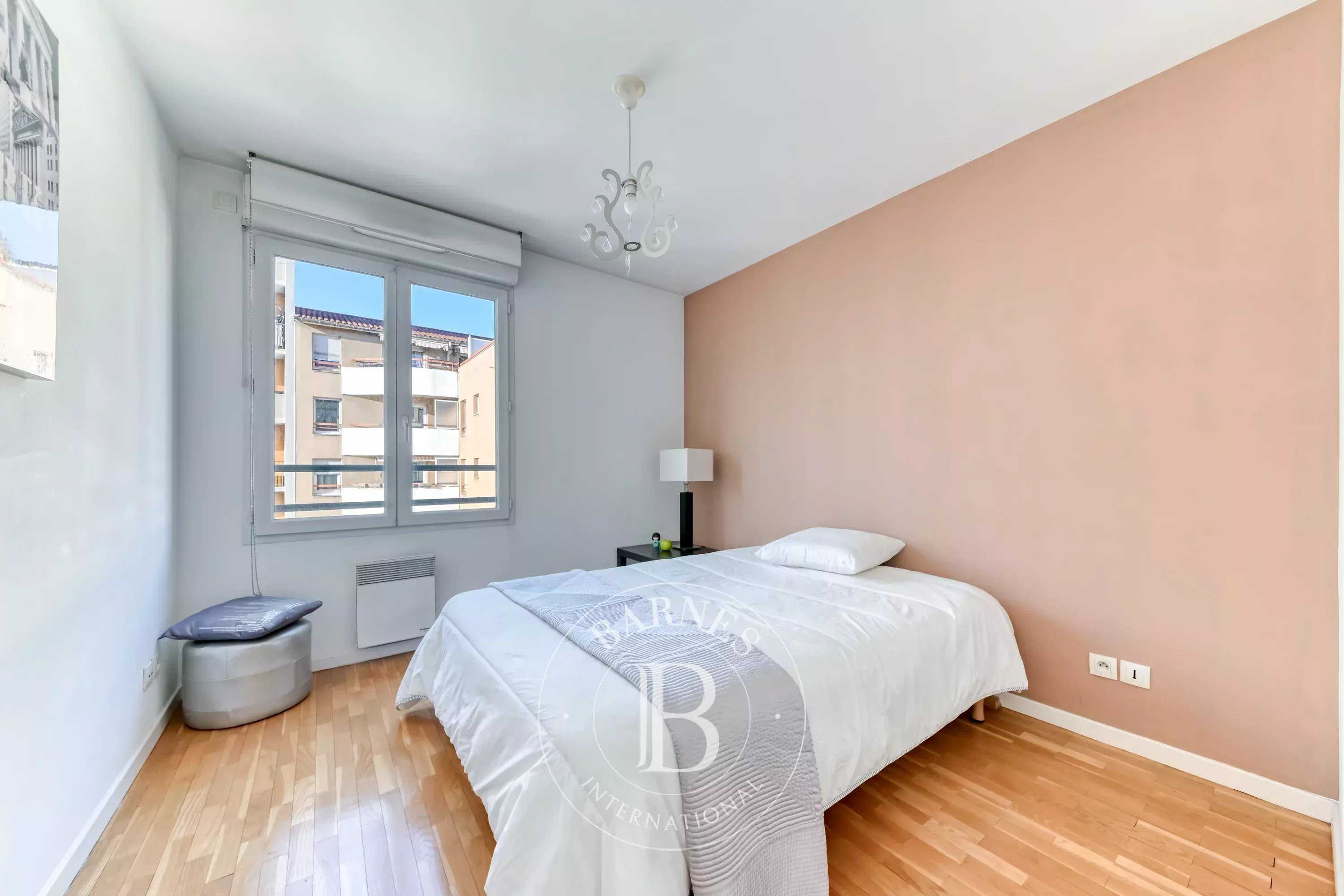 Villeurbanne  - Appartement 2 Pi&egrave;ces, 1 Chambre